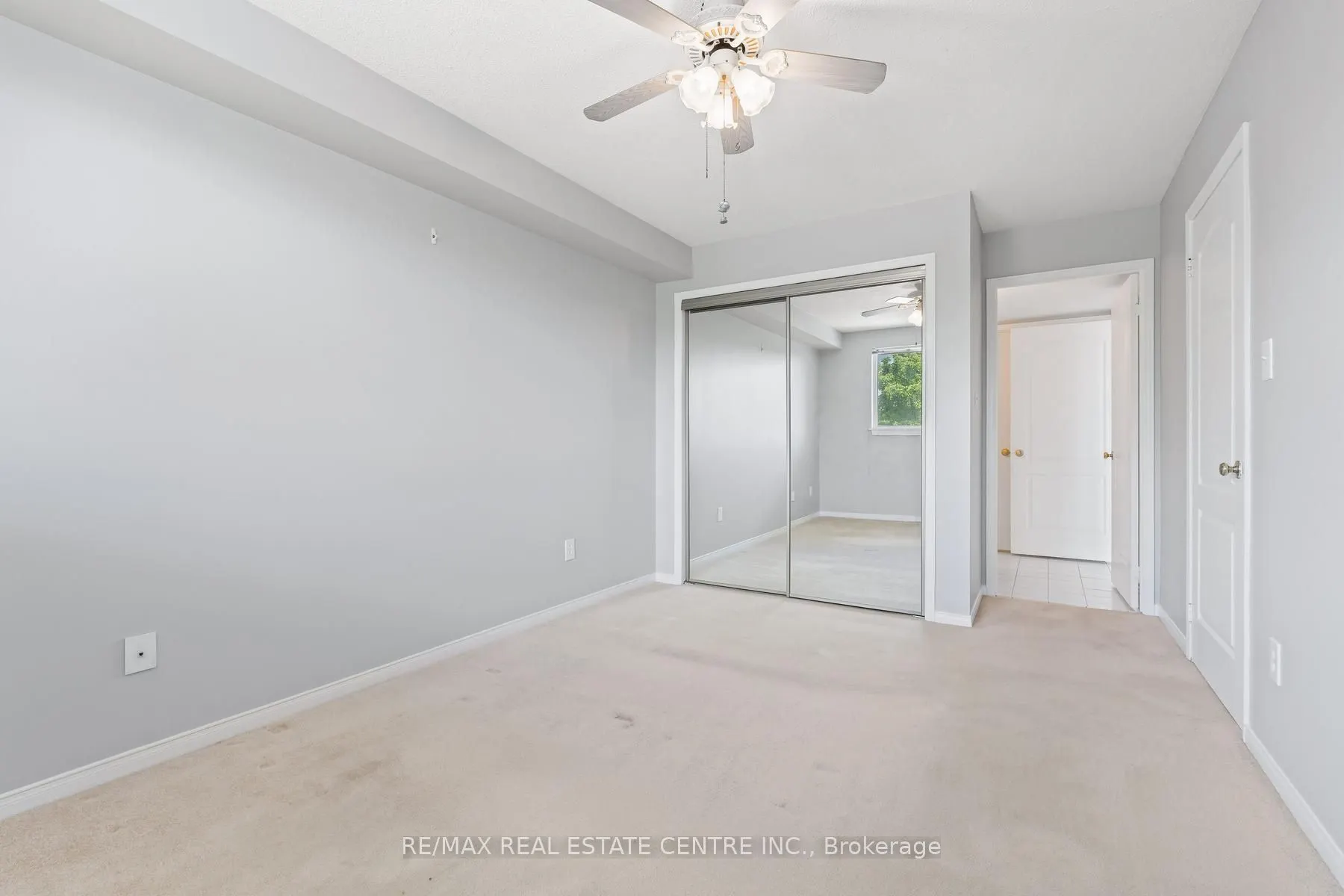 26 Hall Road #406