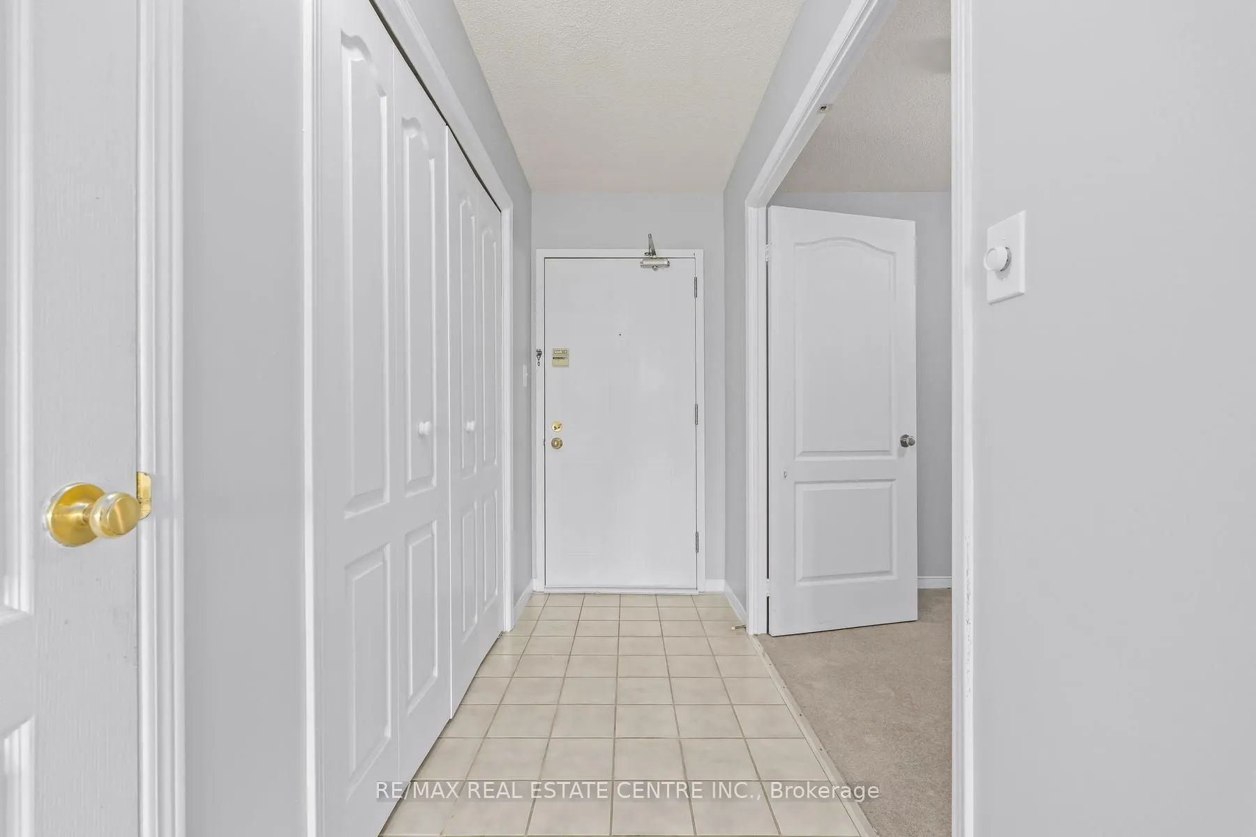 26 Hall Road #406