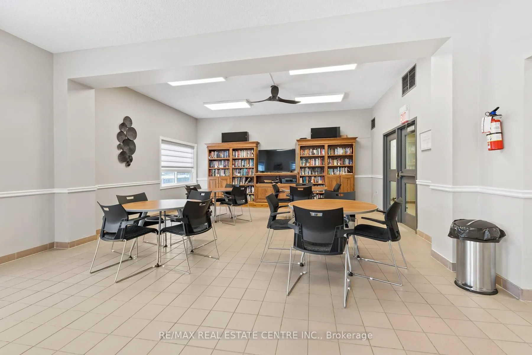 26 Hall Road #406