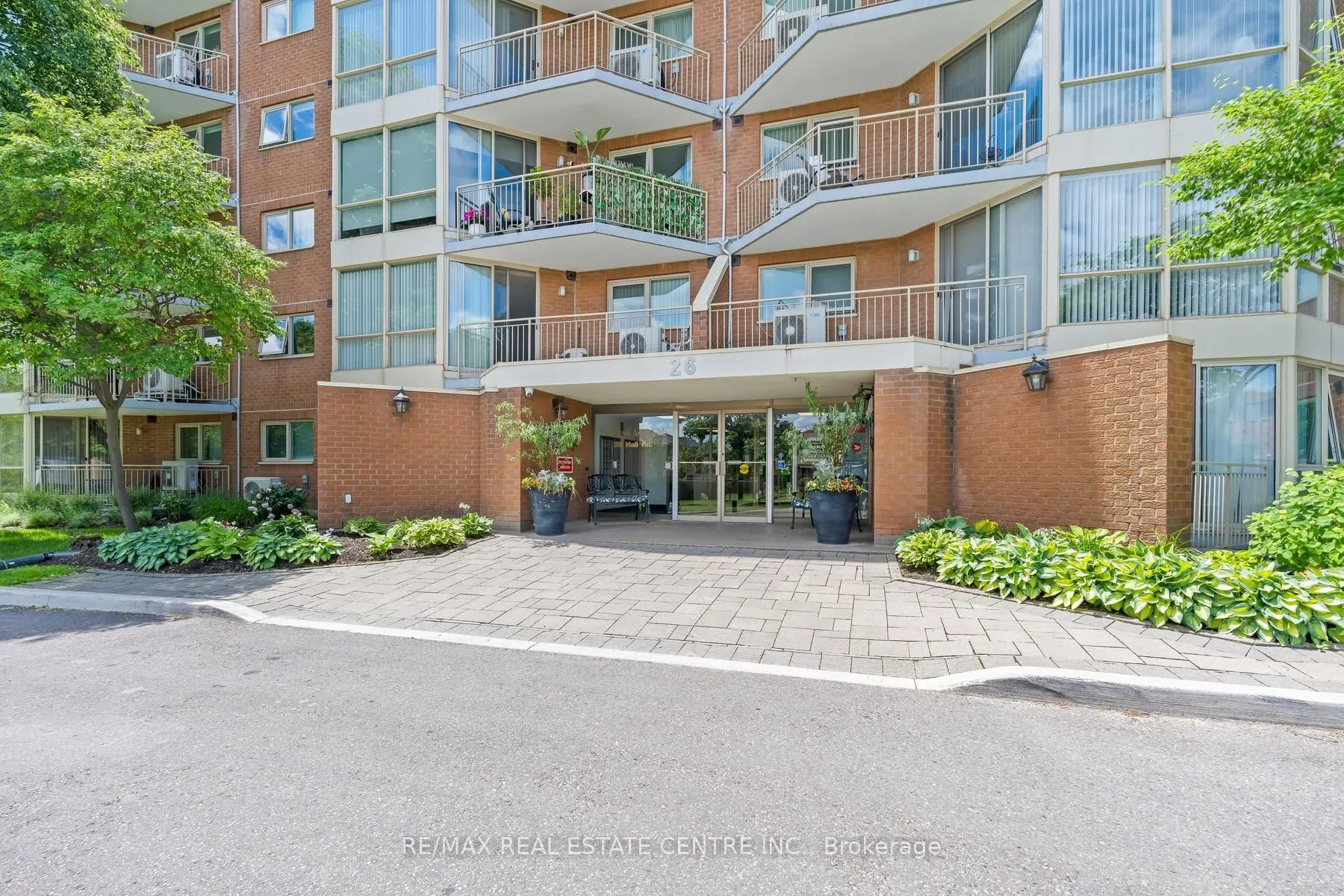 26 Hall Road #406