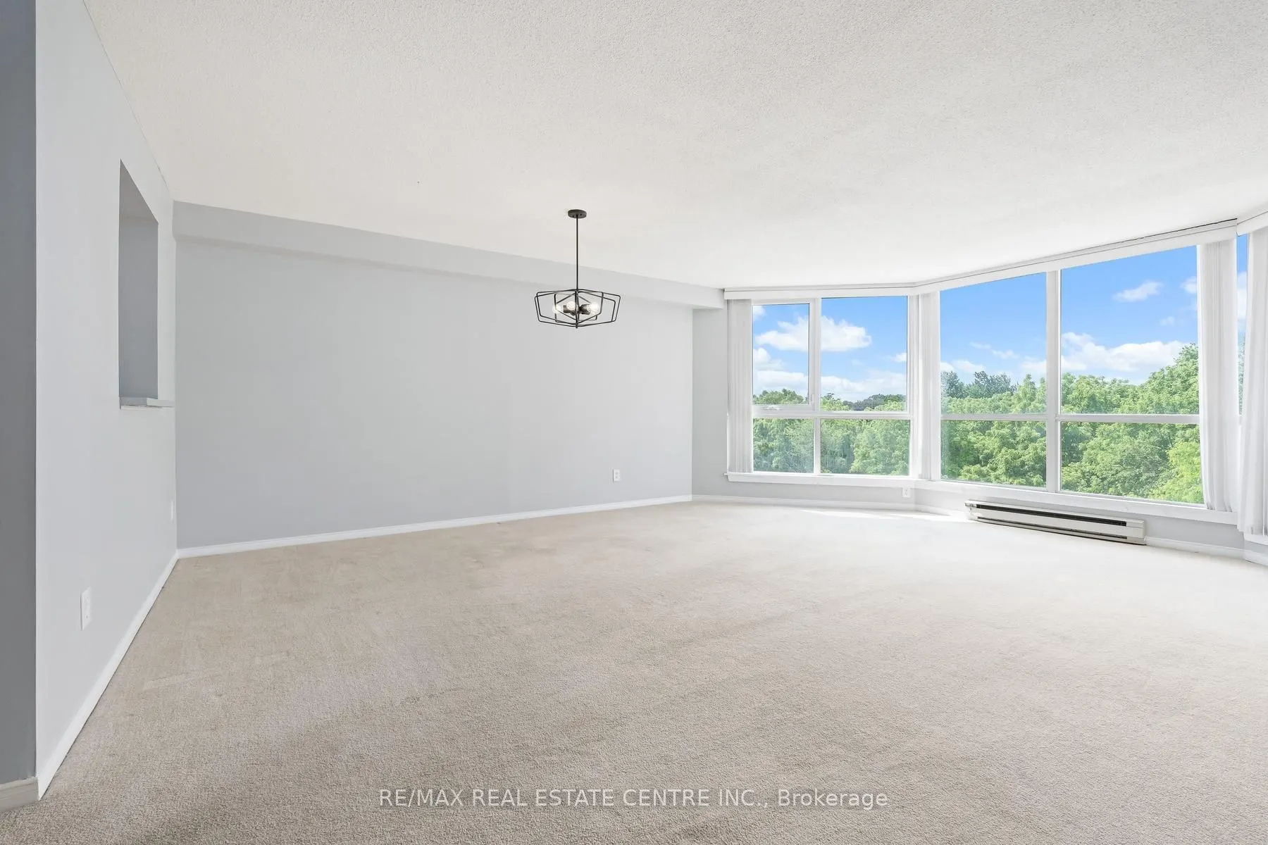 26 Hall Road #406