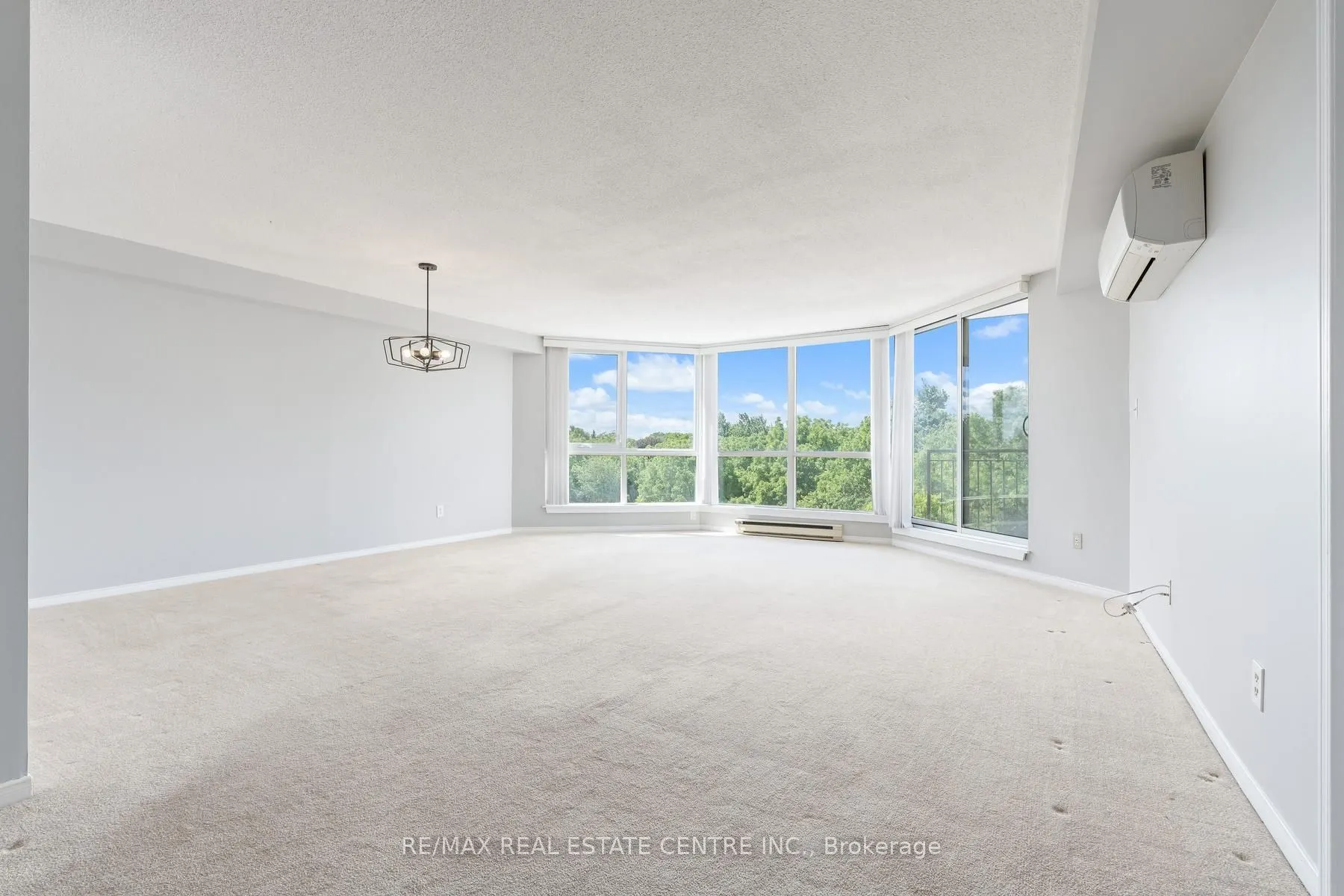 26 Hall Road #406