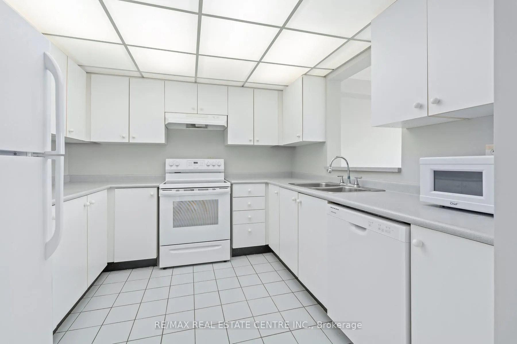 26 Hall Road #406