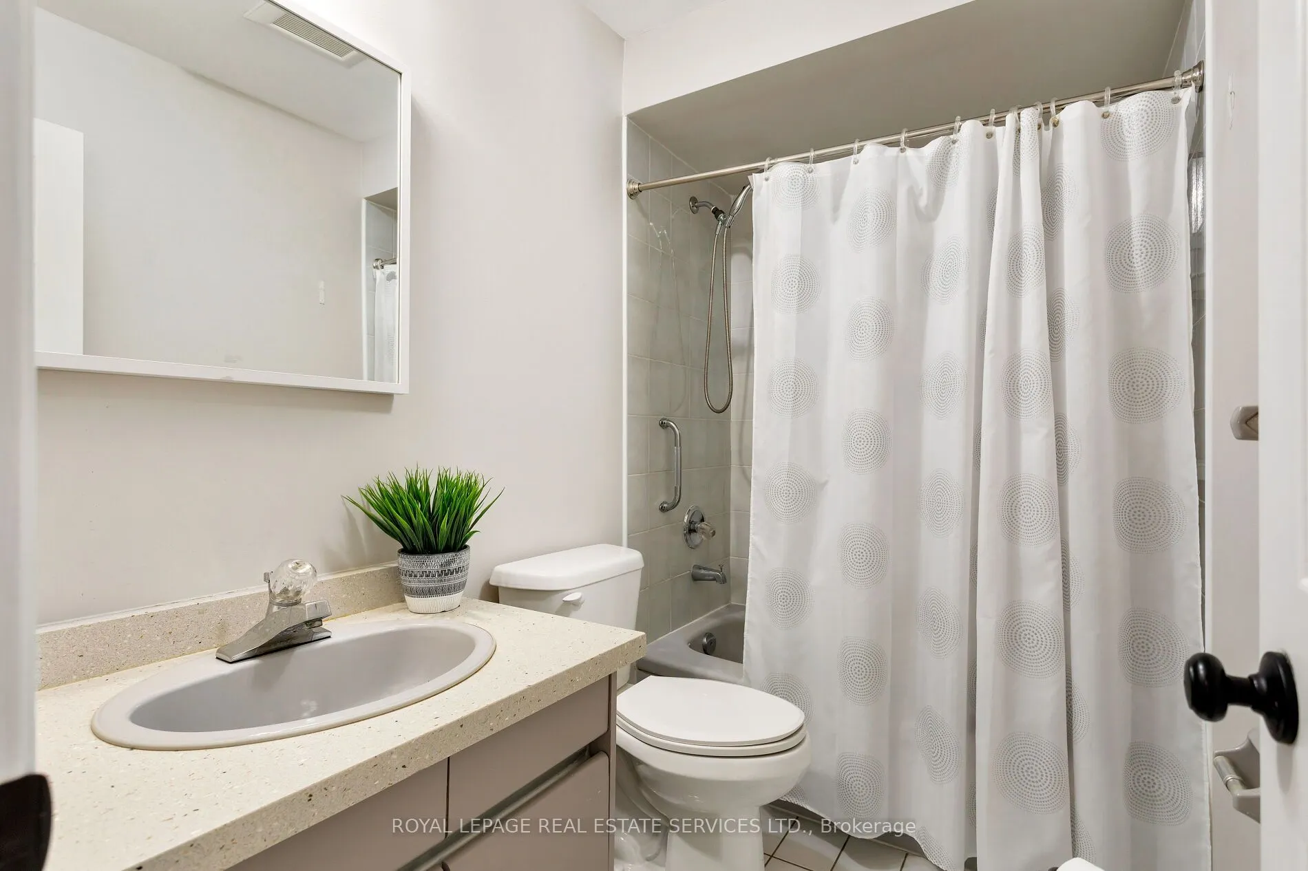 2006 Glenada Crescent #7
