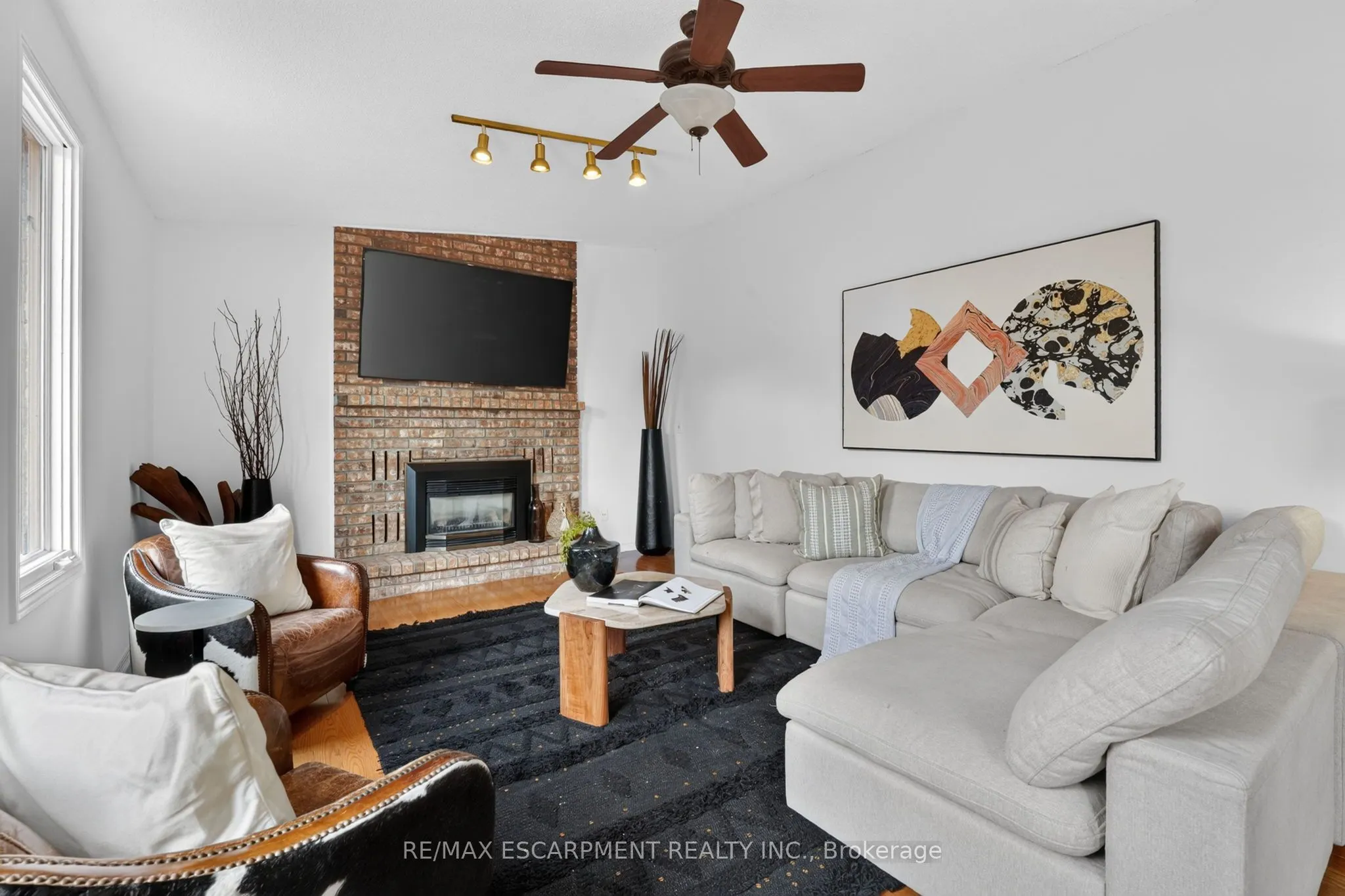 2450 Overton Drive