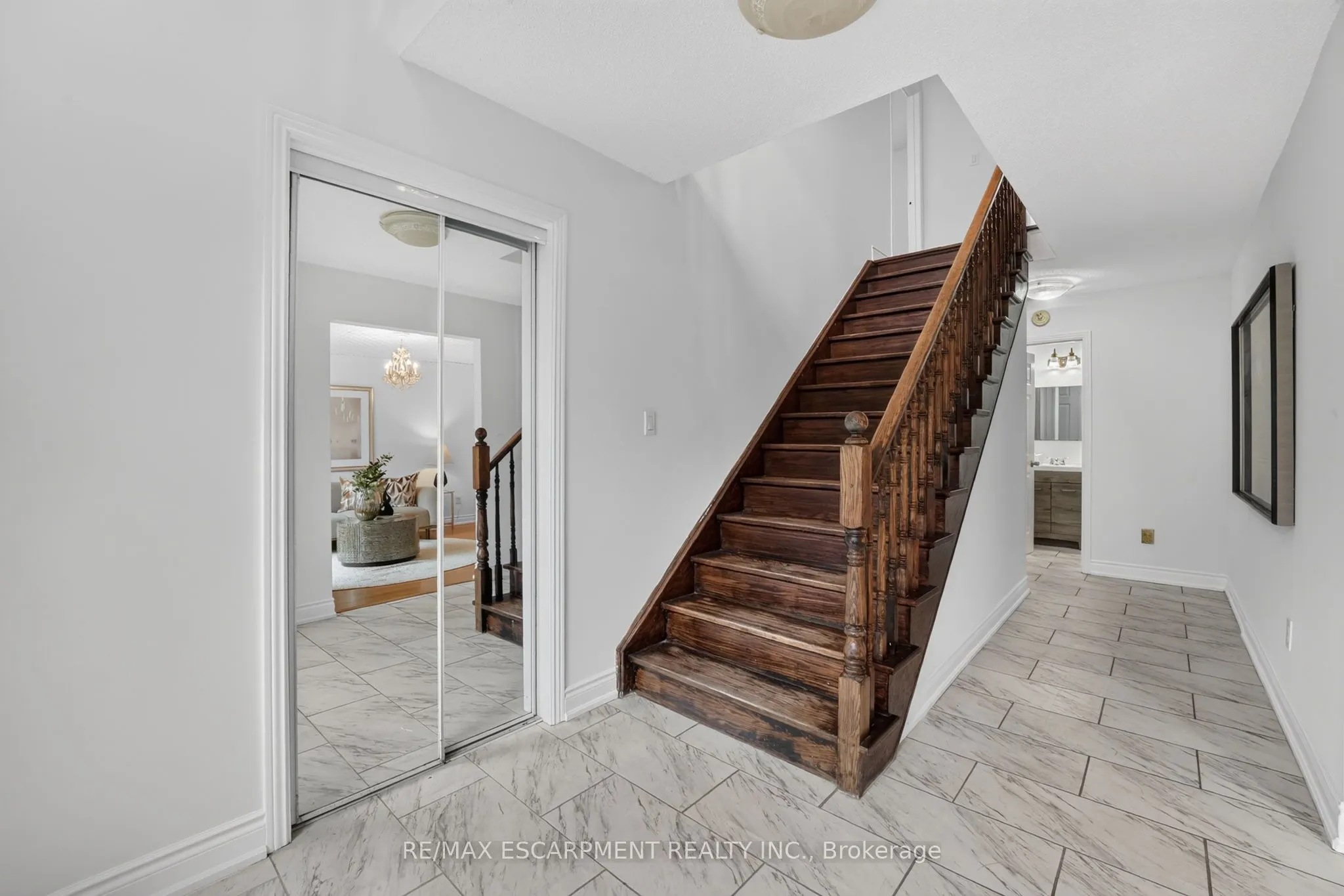 2450 Overton Drive