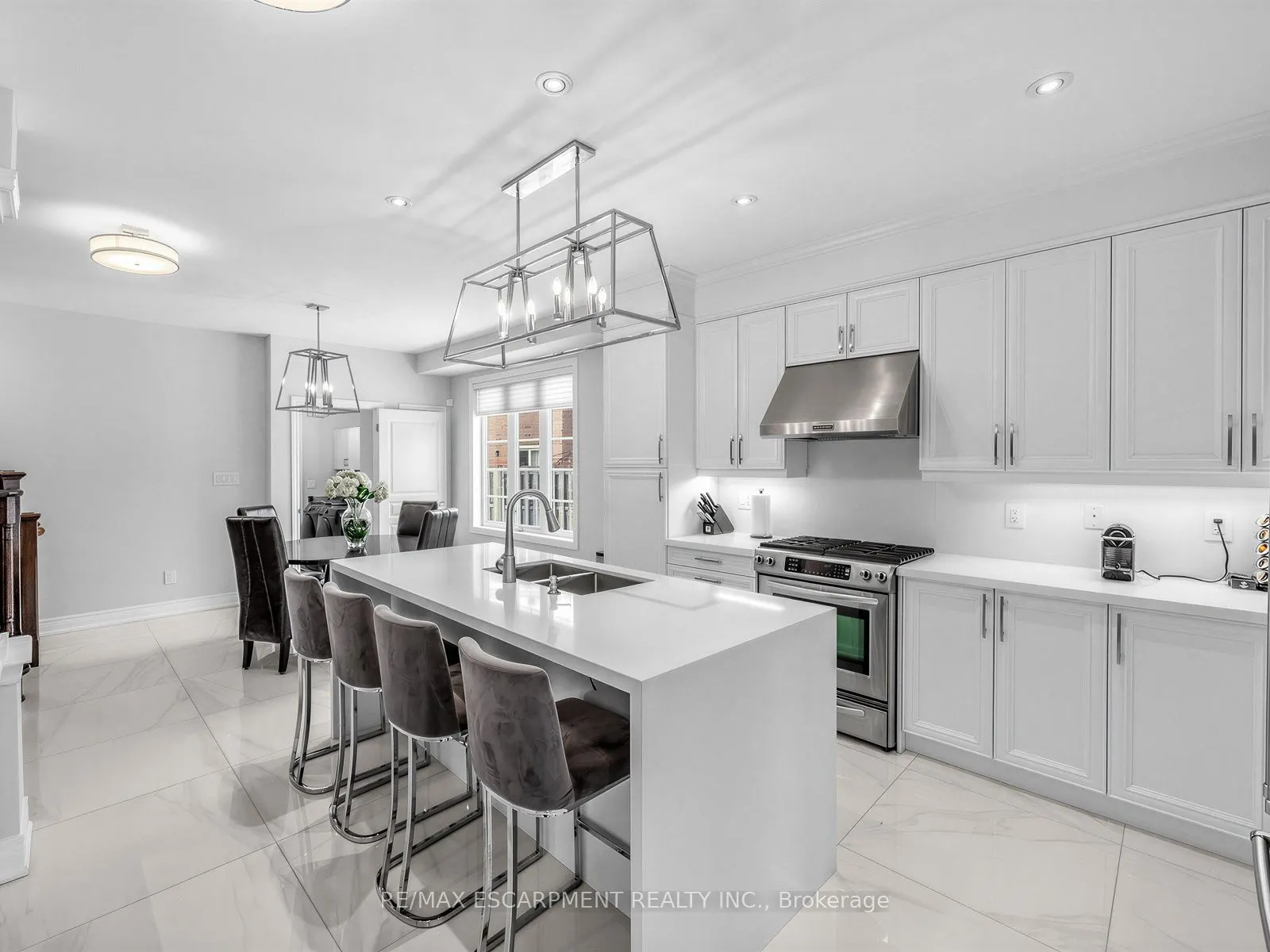 131 Robert Speck Parkway #69