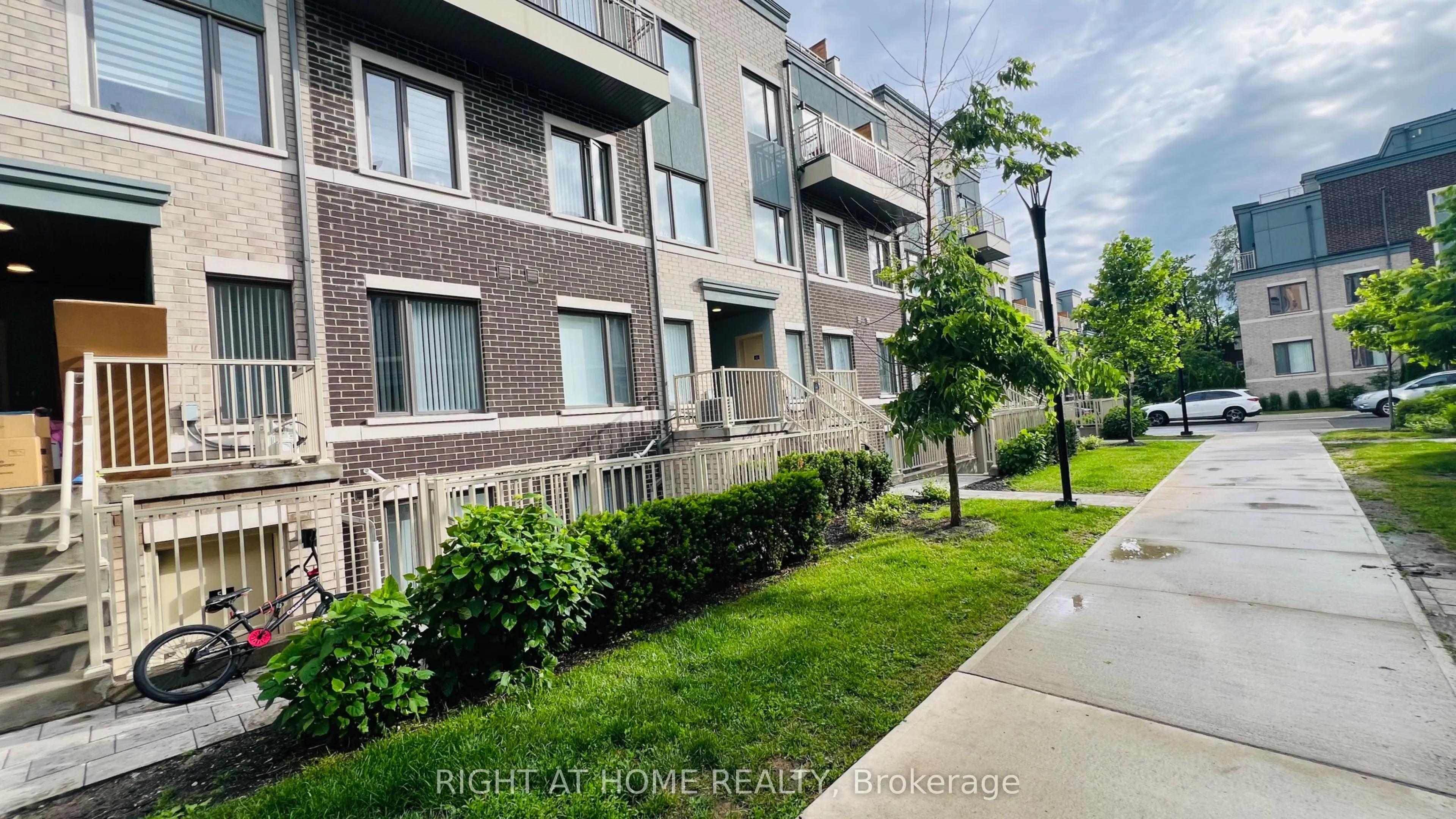 5 William Jackson Way #53