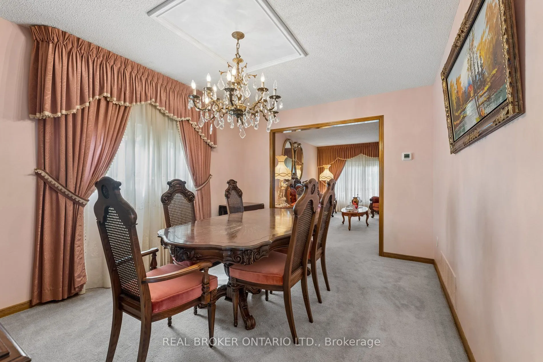 102 Coronation Circle