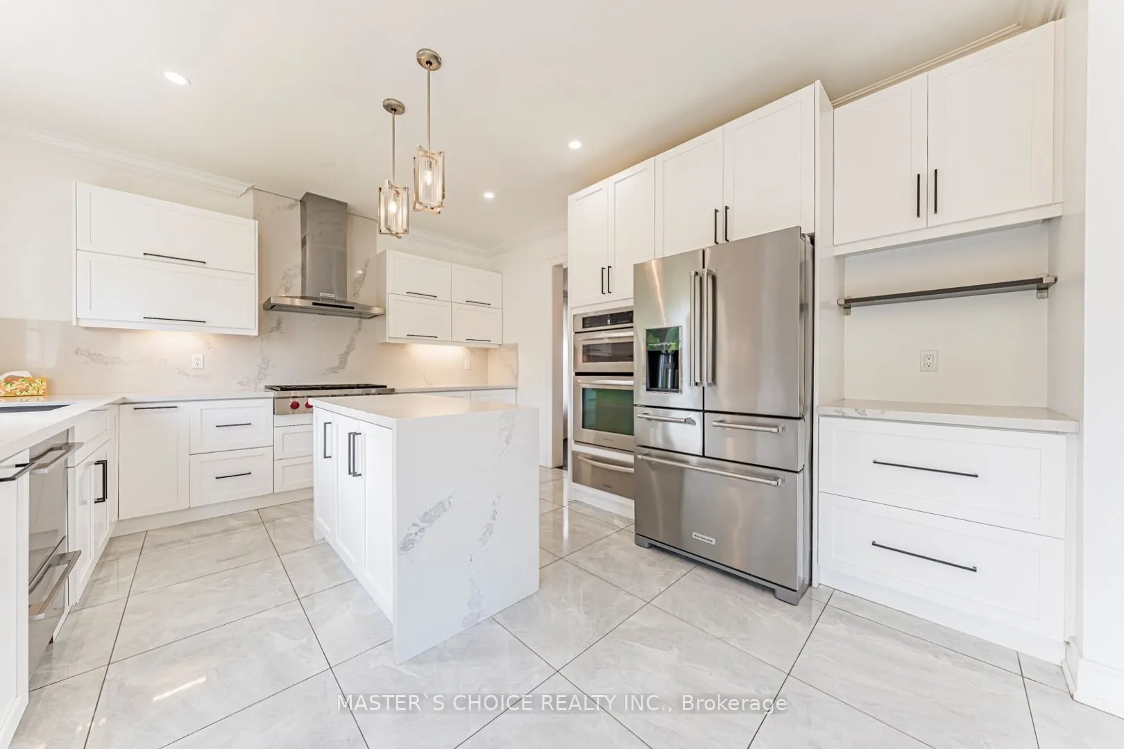2357 Rideau Drive
