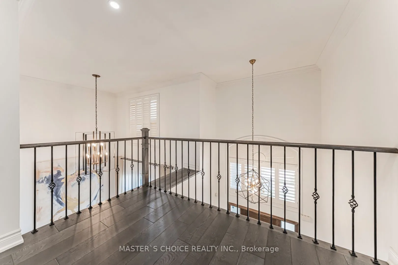 2357 Rideau Drive