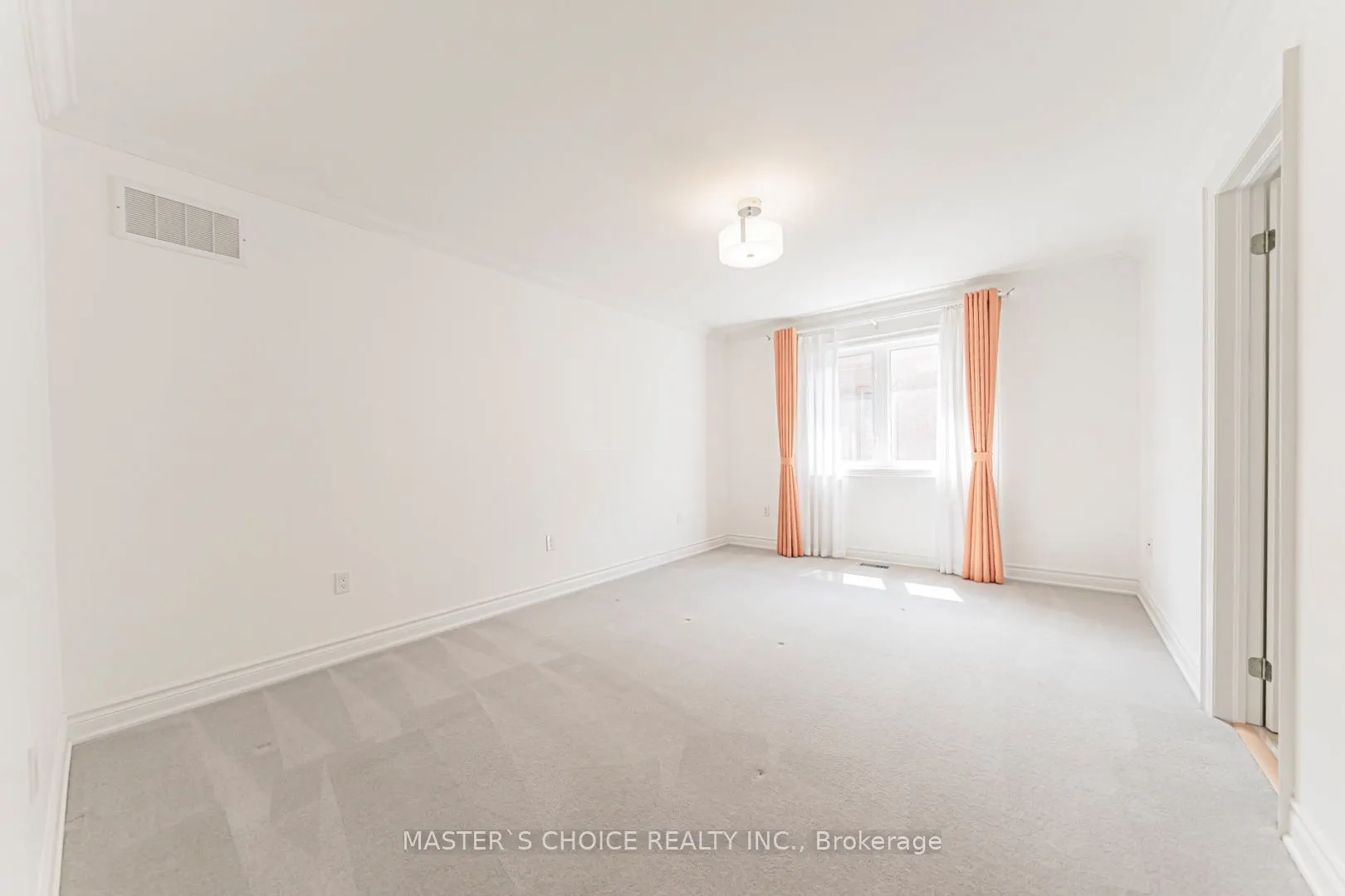 2357 Rideau Drive
