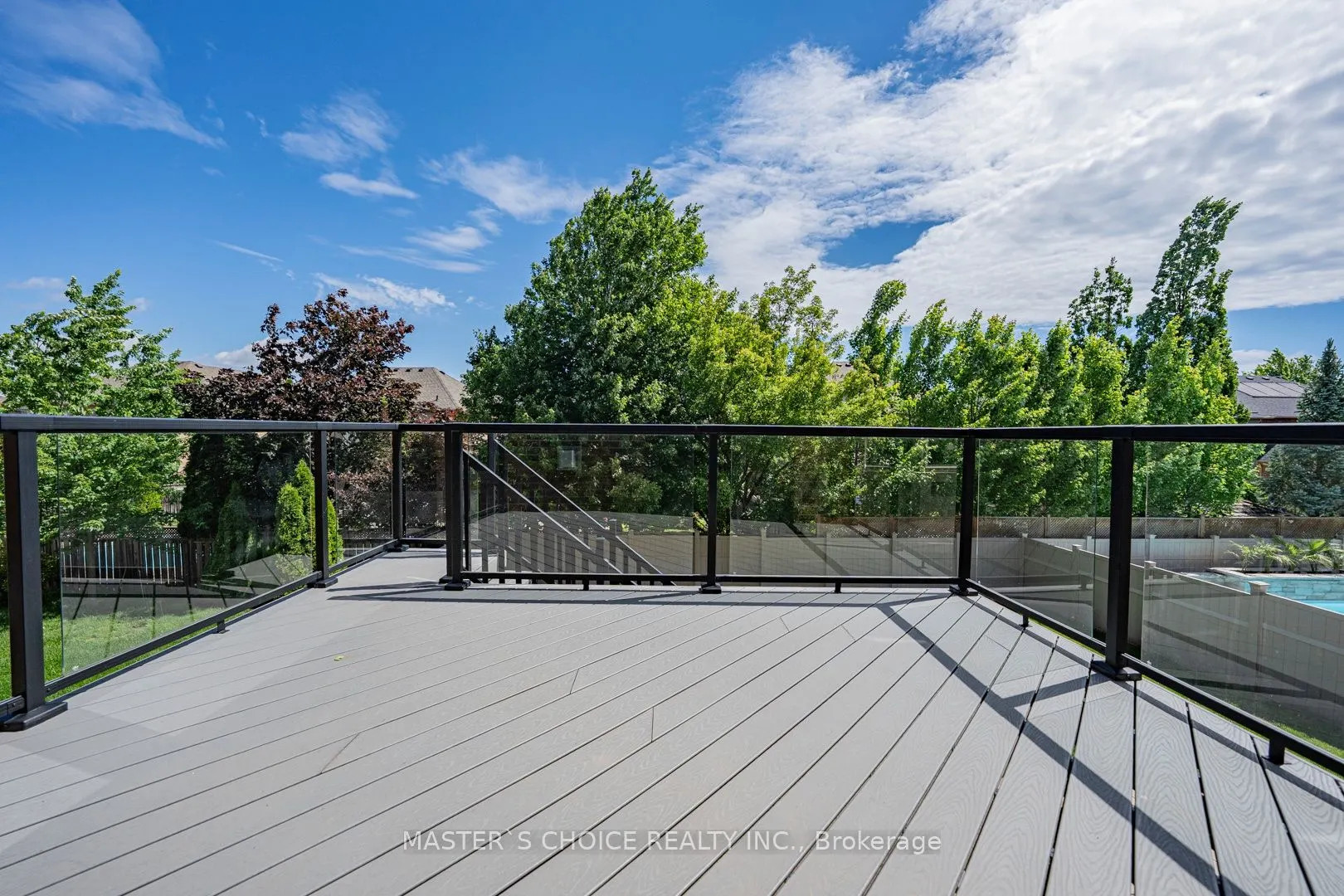 2357 Rideau Drive
