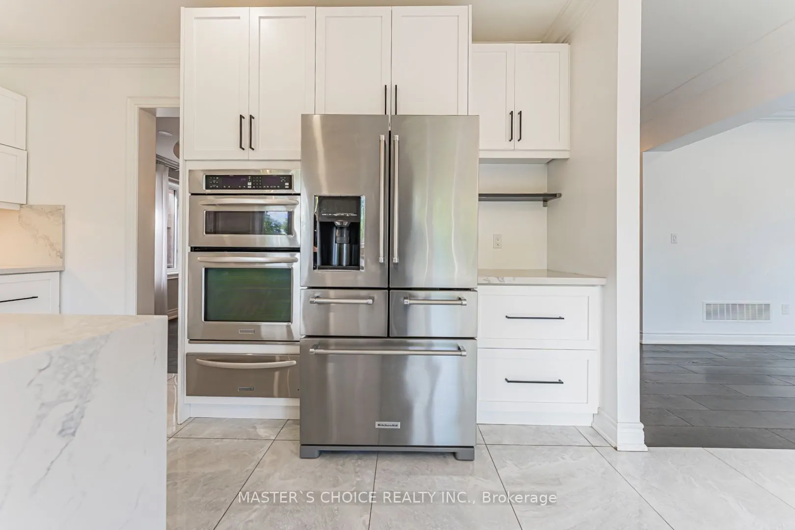 2357 Rideau Drive