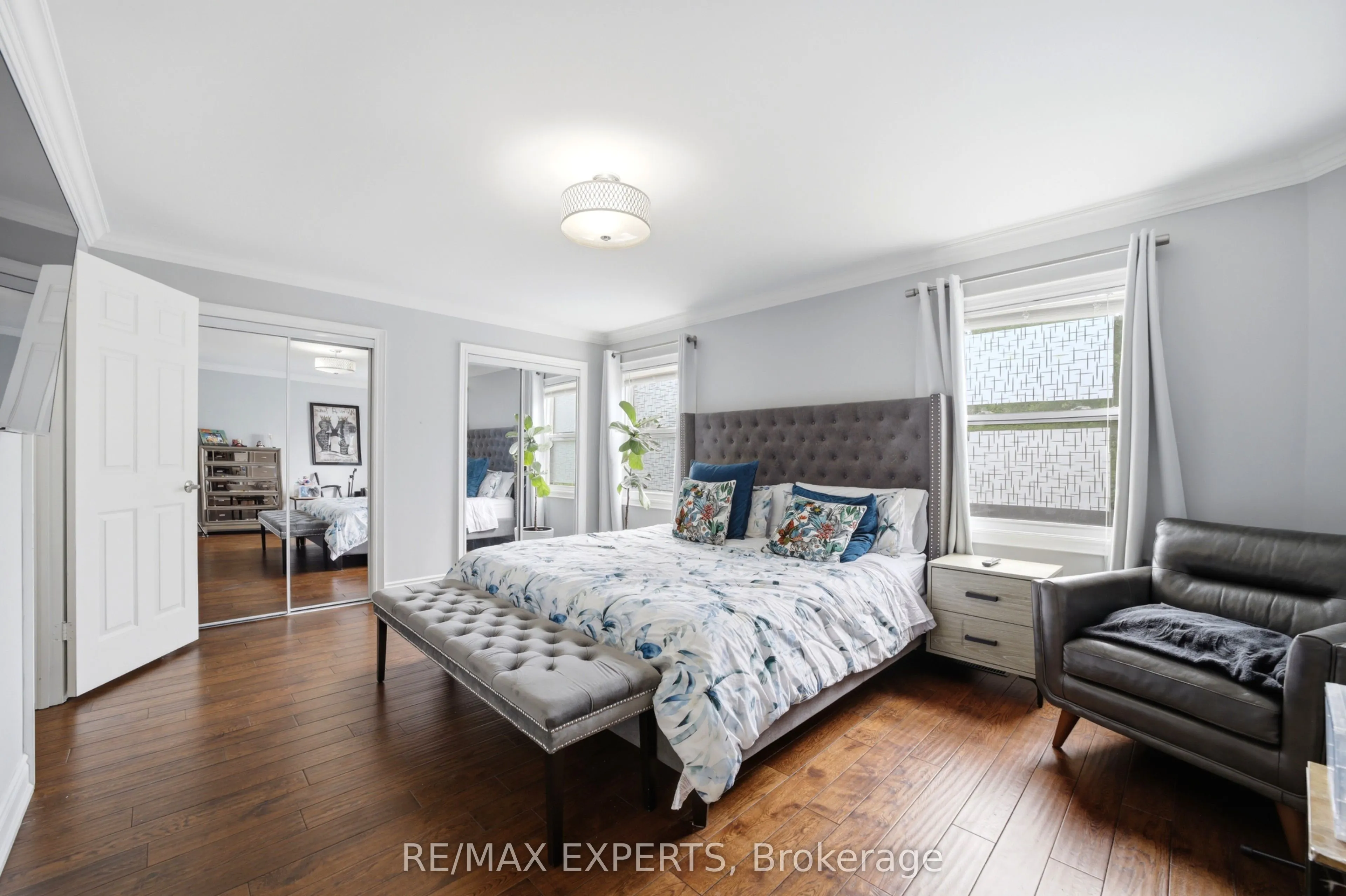 3656 Sawmill Valley Drive