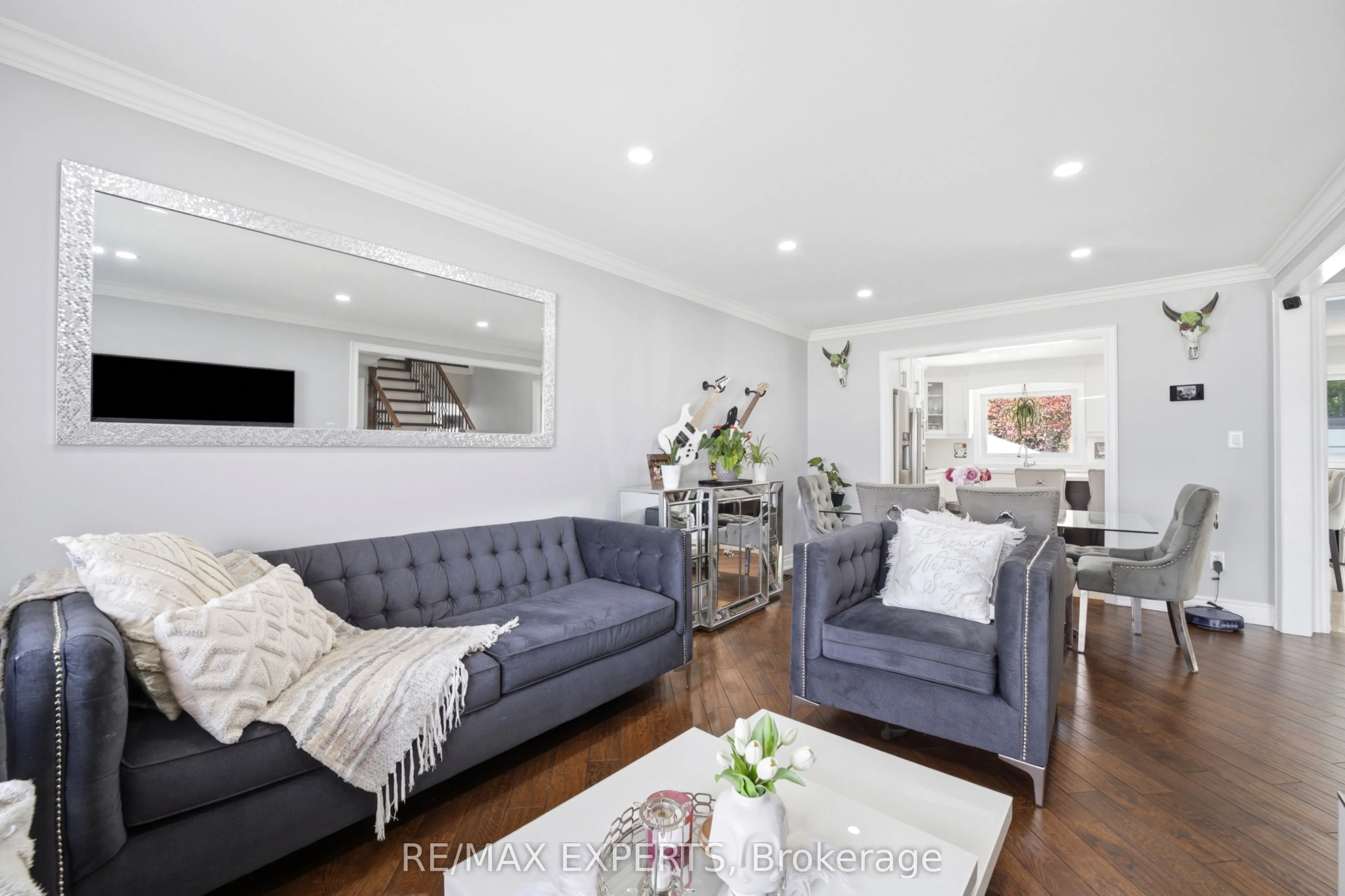 3656 Sawmill Valley Drive