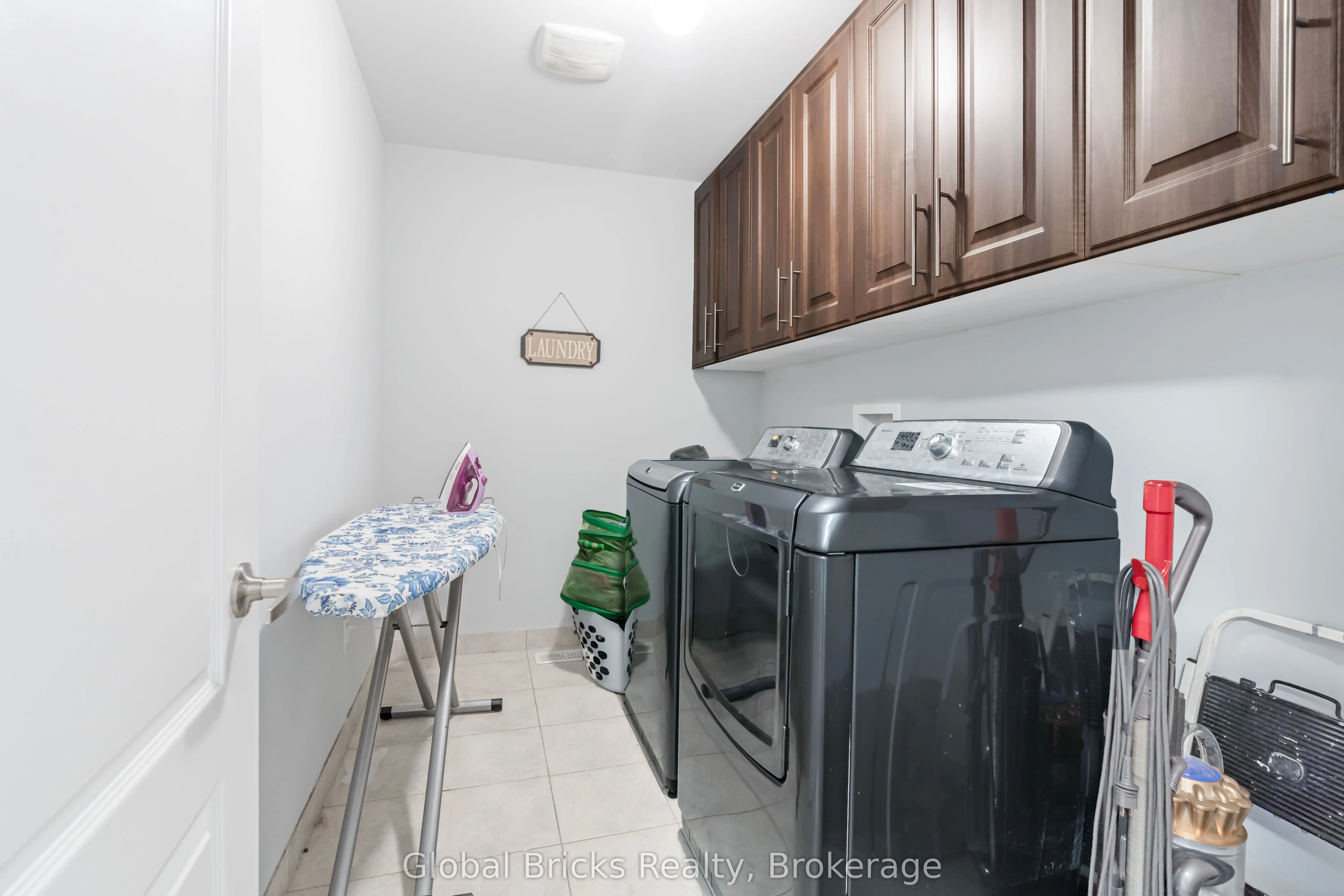 495 Blinco Terrace