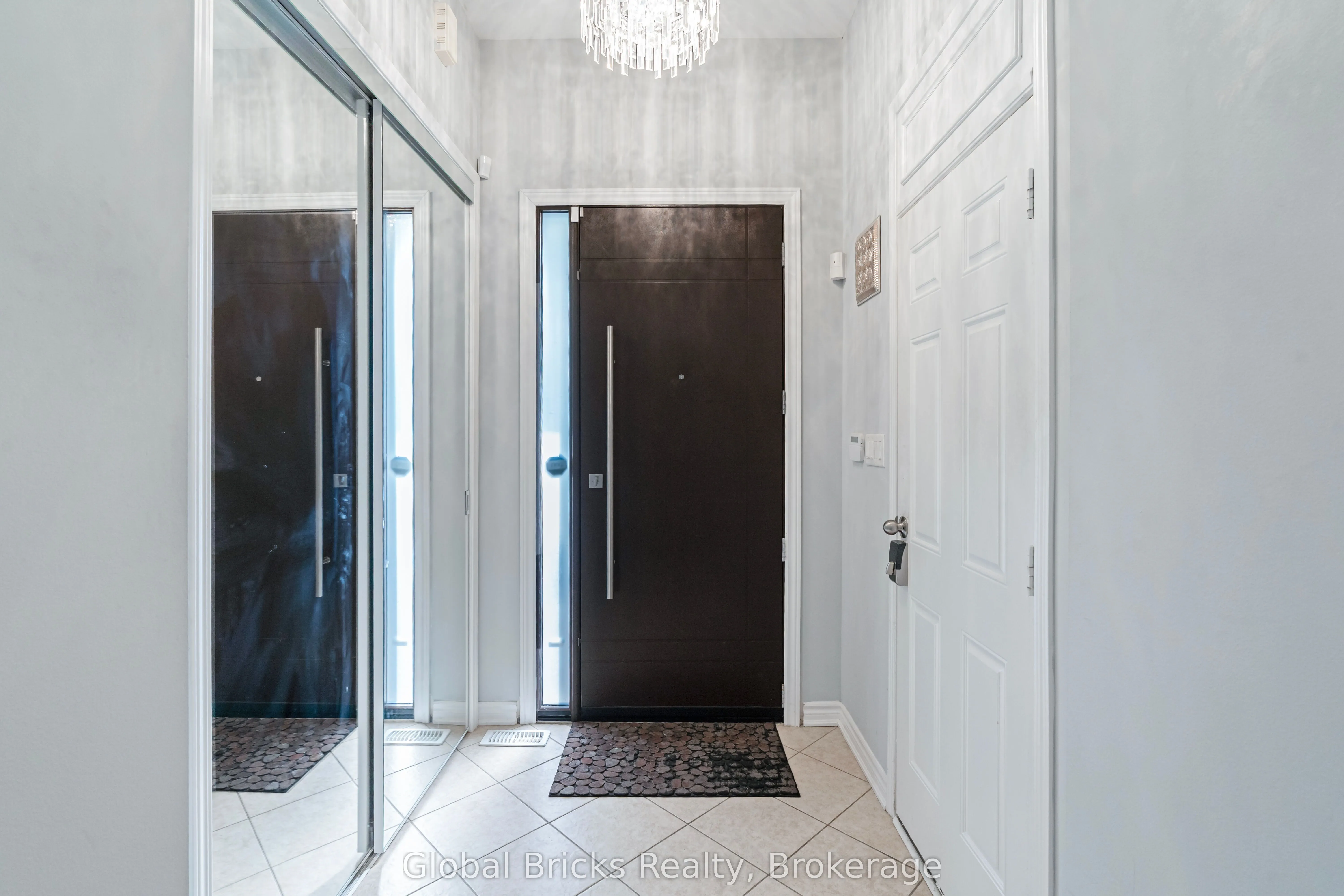 495 Blinco Terrace