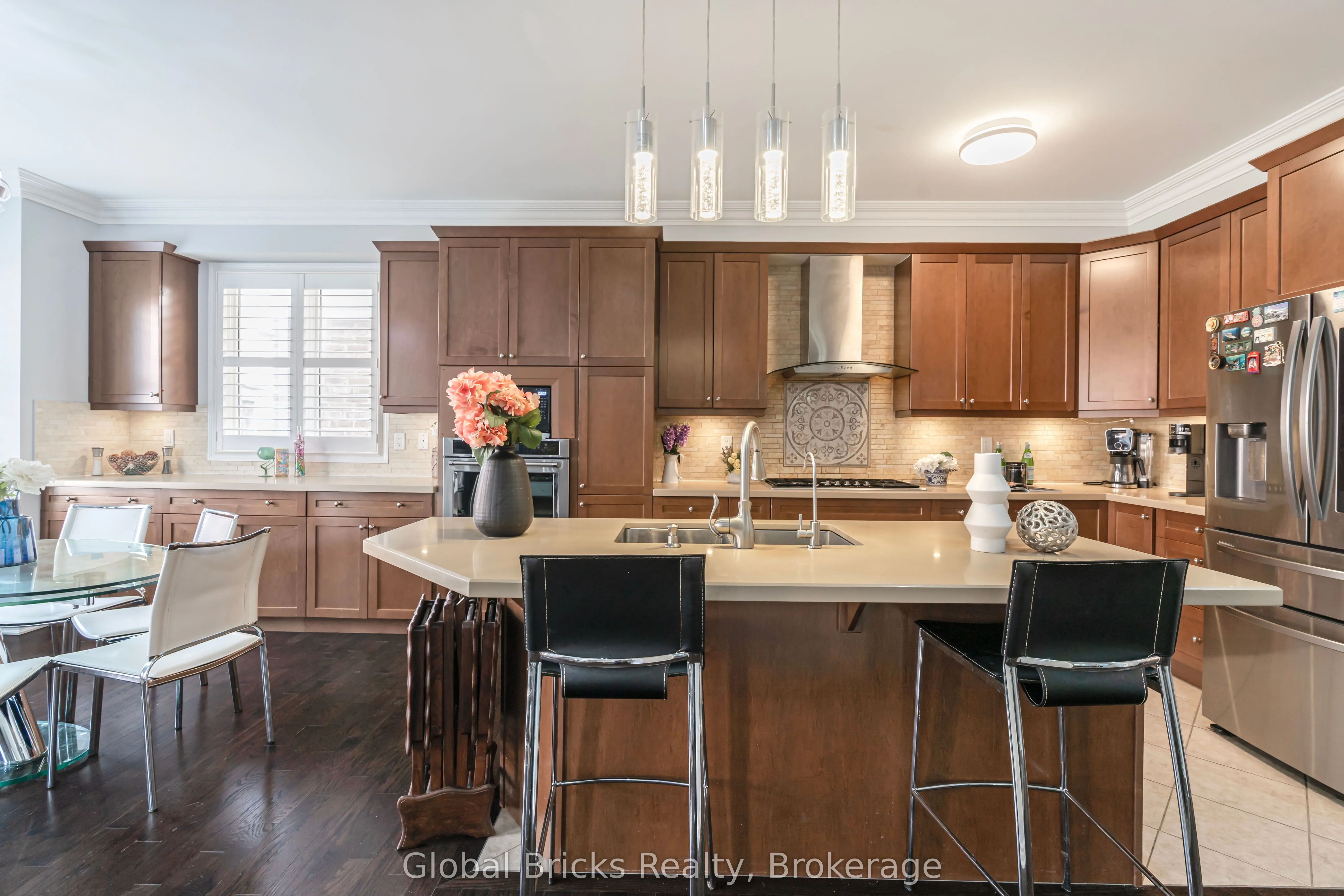 495 Blinco Terrace