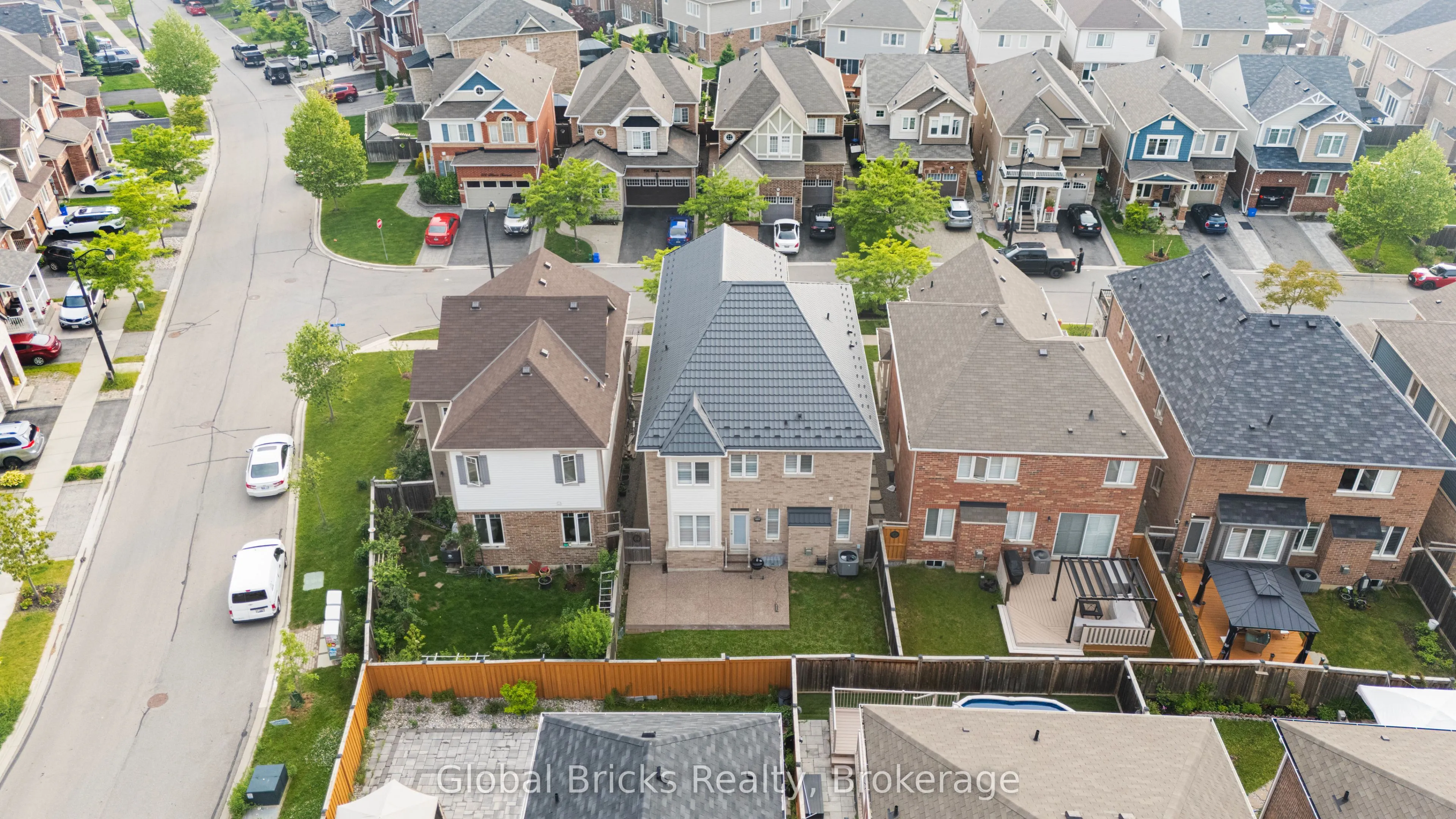 495 Blinco Terrace