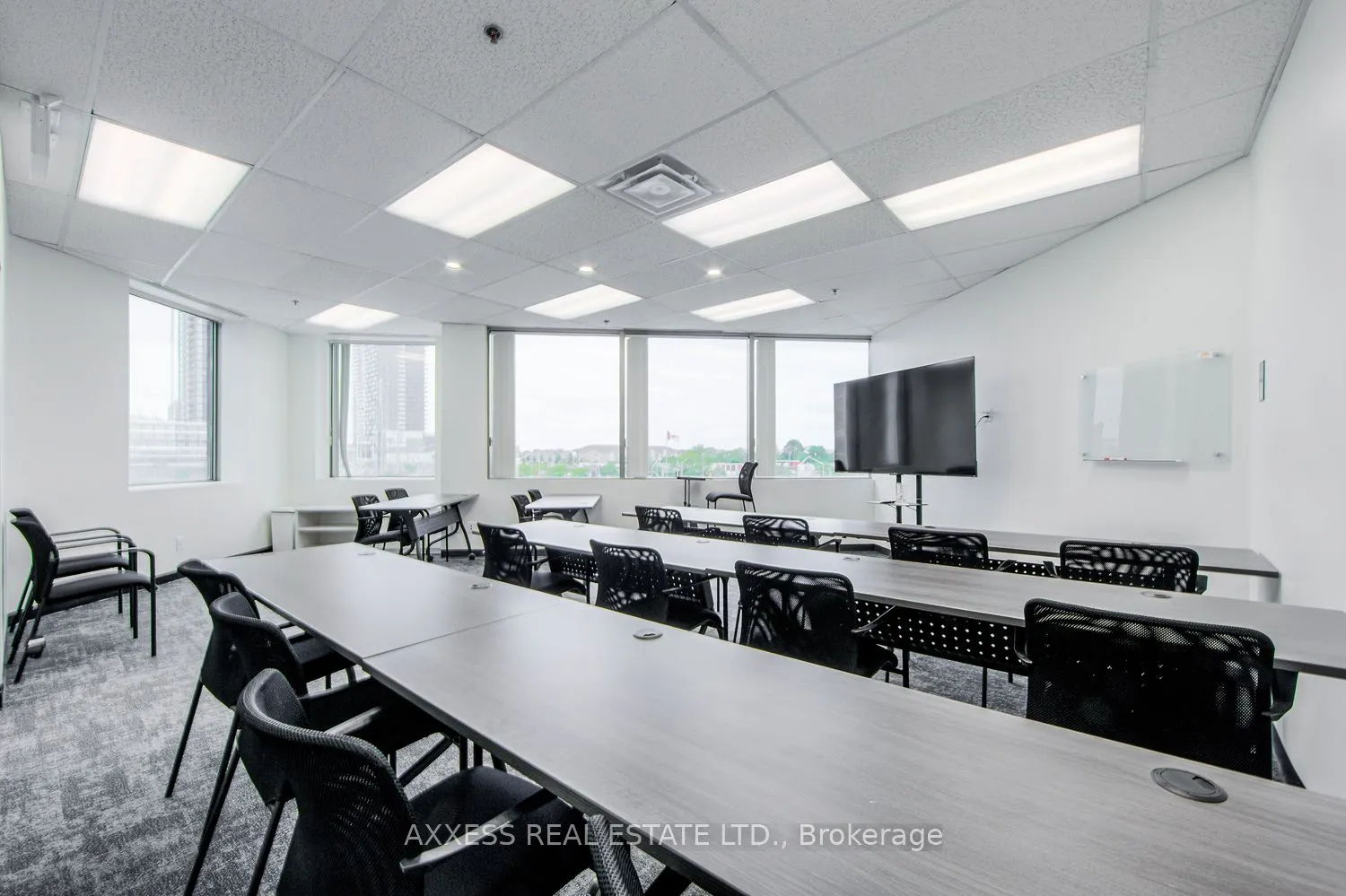 30 Eglinton Avenue W