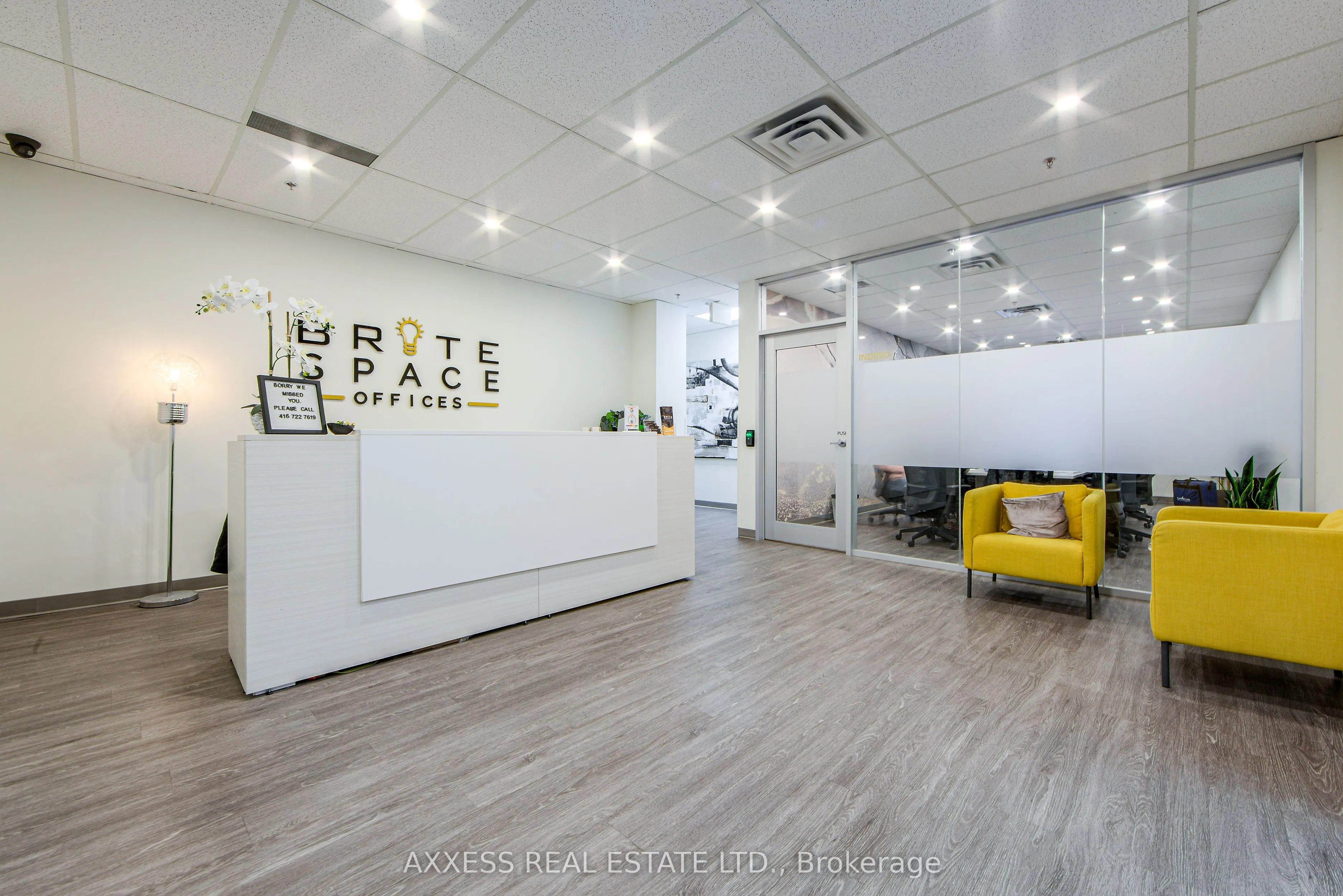 30 Eglinton Avenue W