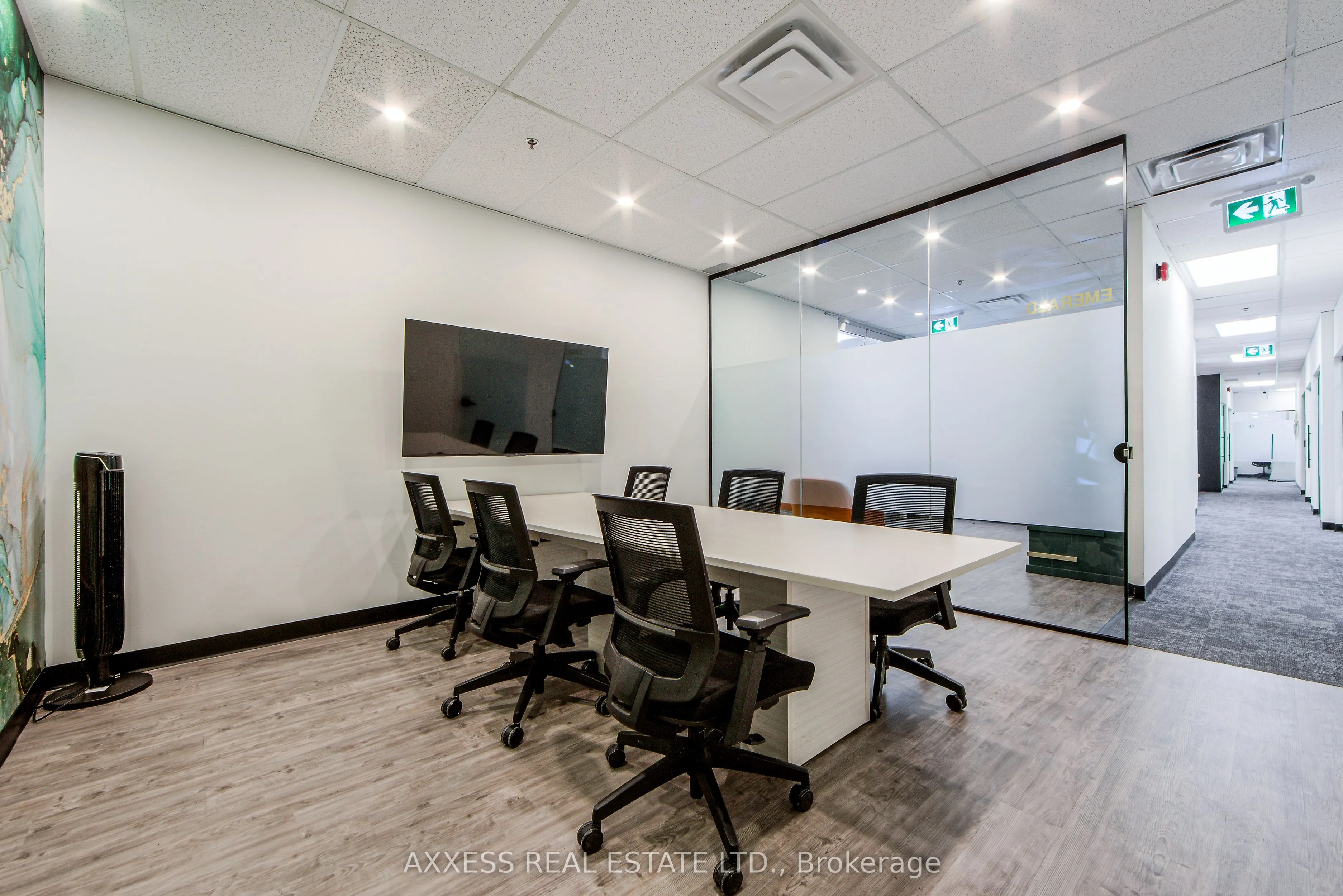 30 Eglinton Avenue W