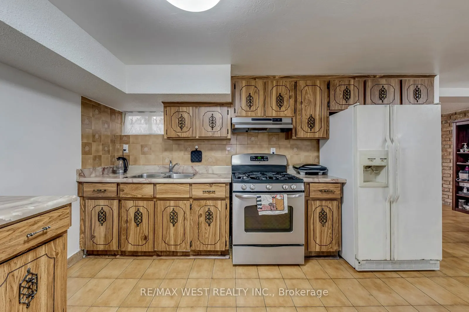 49 Montcalm Avenue