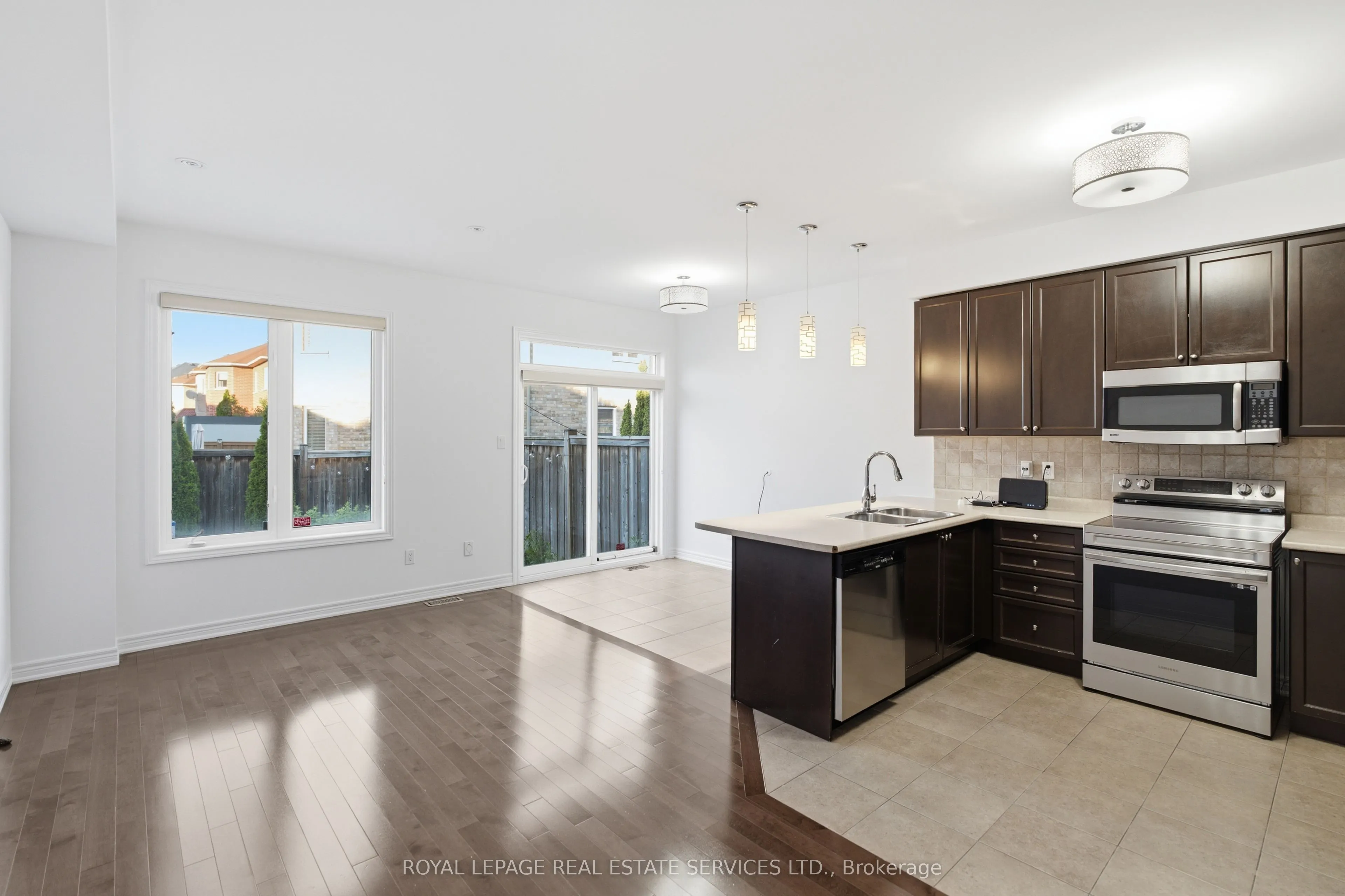 4309 Trail Blazer Way
