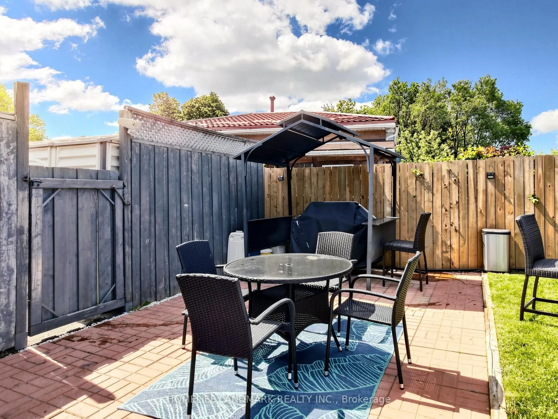 42 Glenmore Crescent