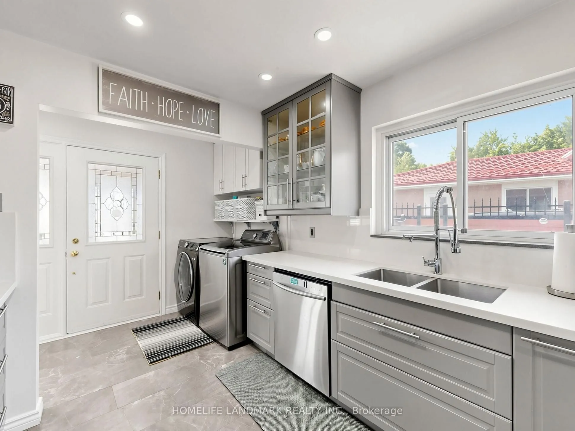 42 Glenmore Crescent