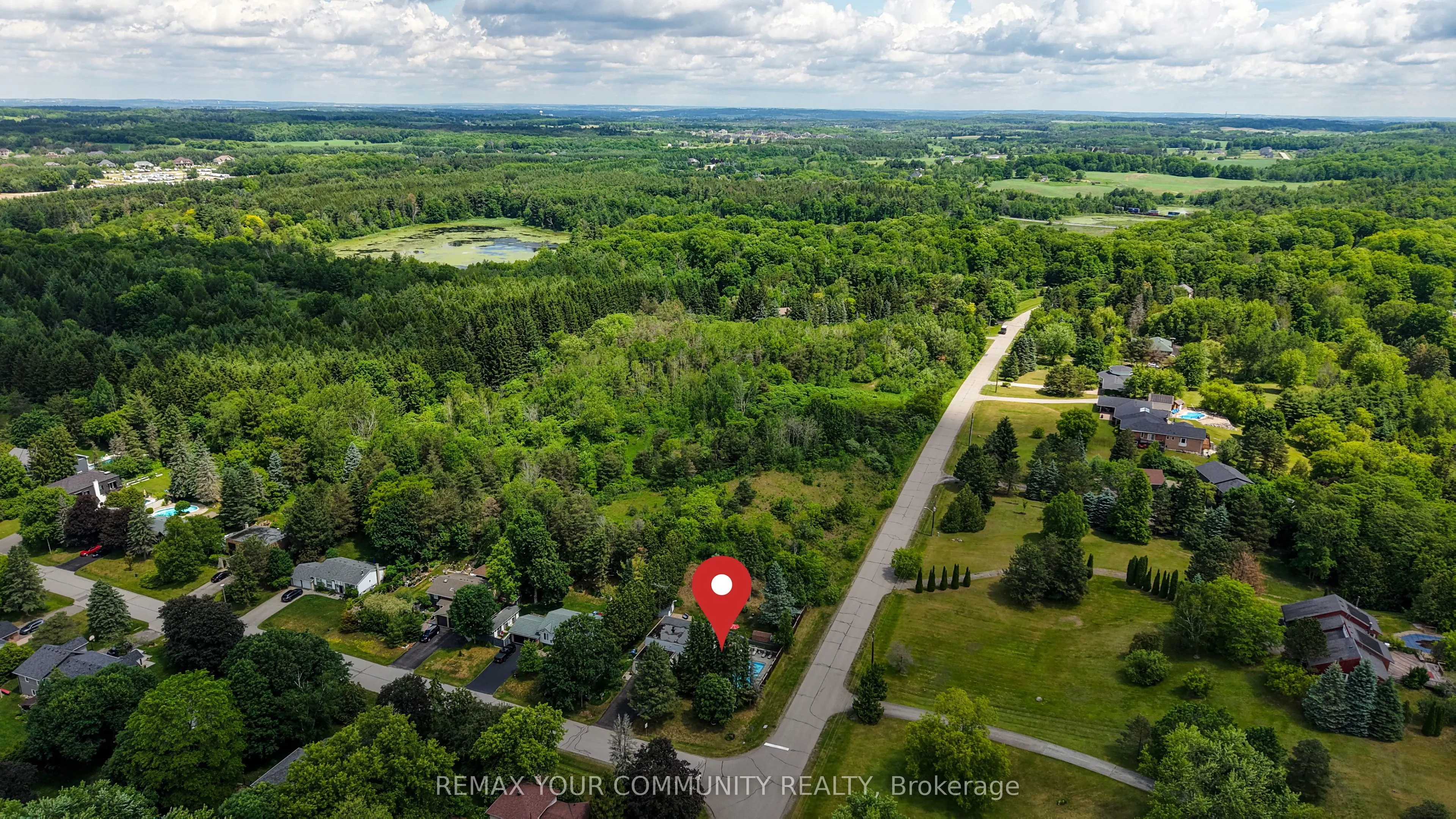 44 Pineridge Drive