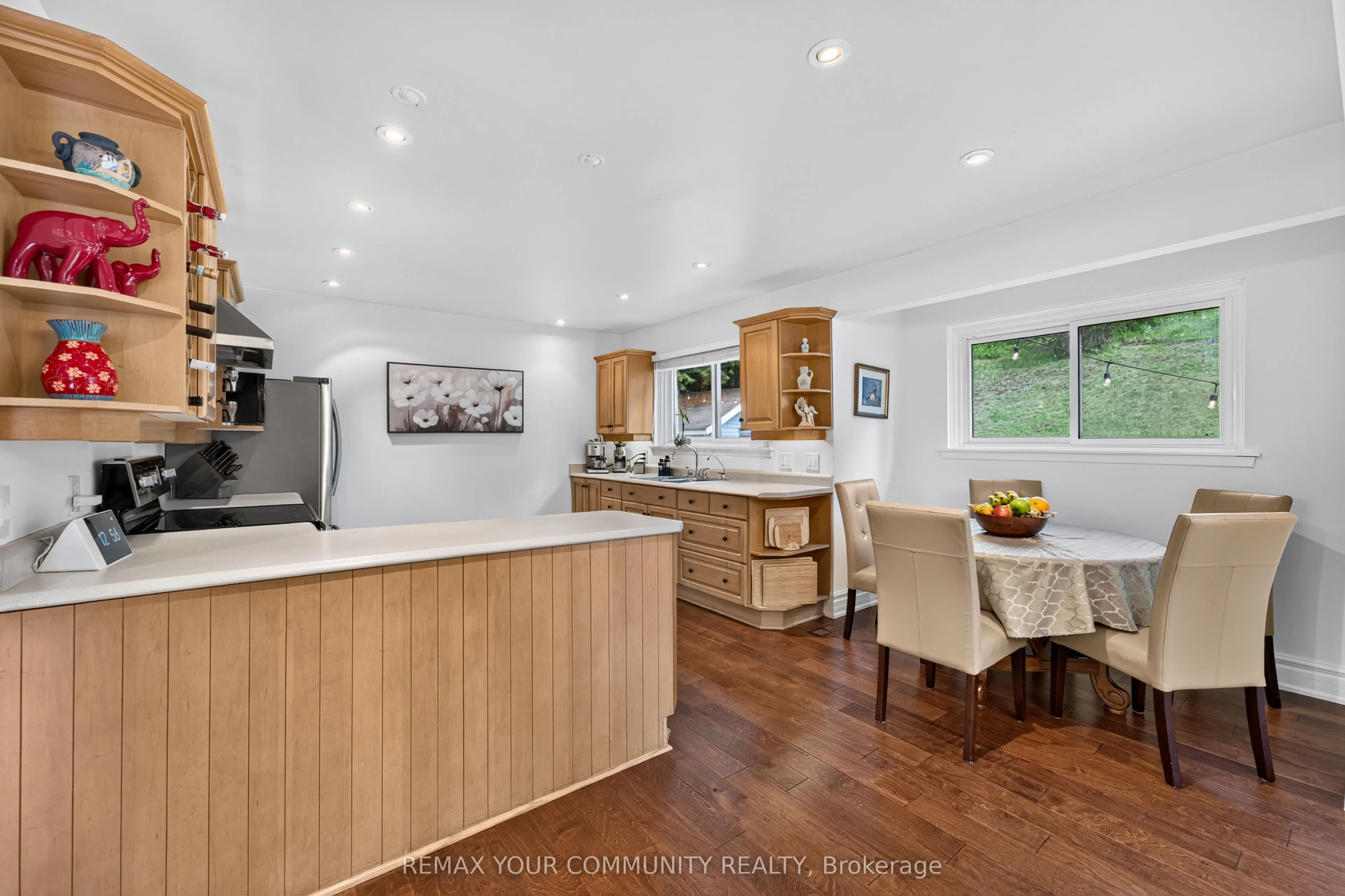 44 Pineridge Drive