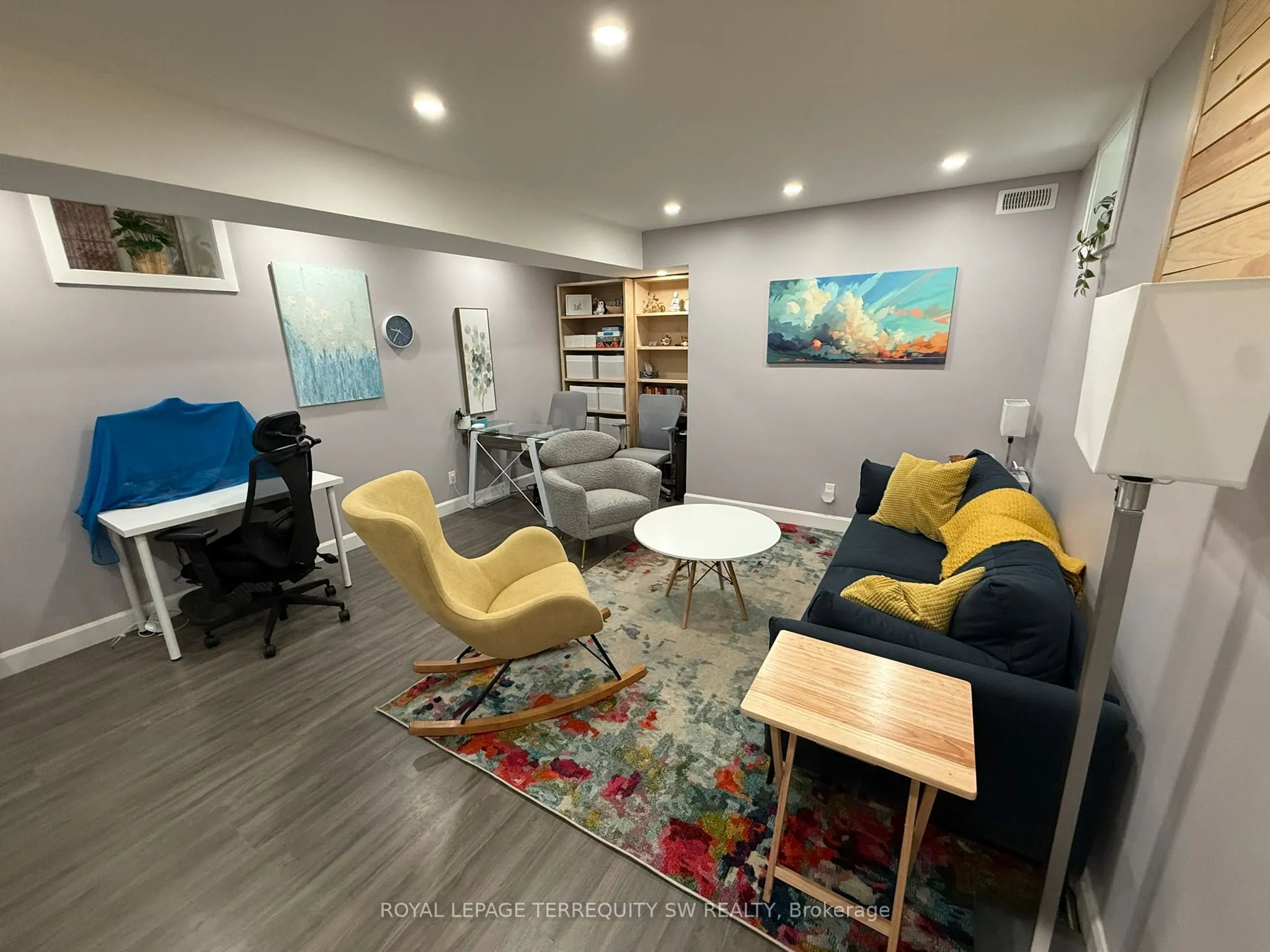 2134 Dundas Street W #1 Lower