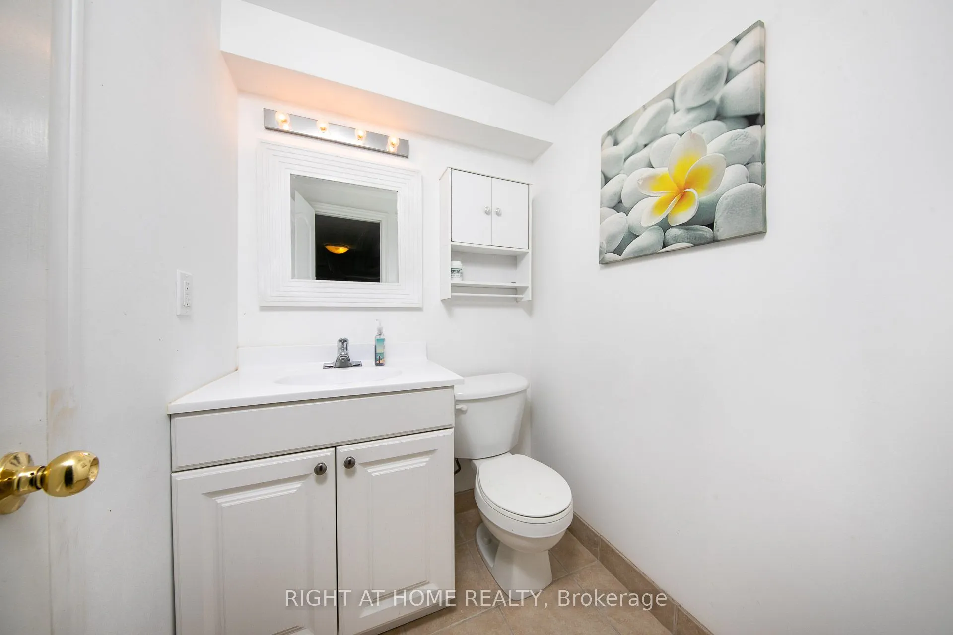 120 BRONTE Road #10
