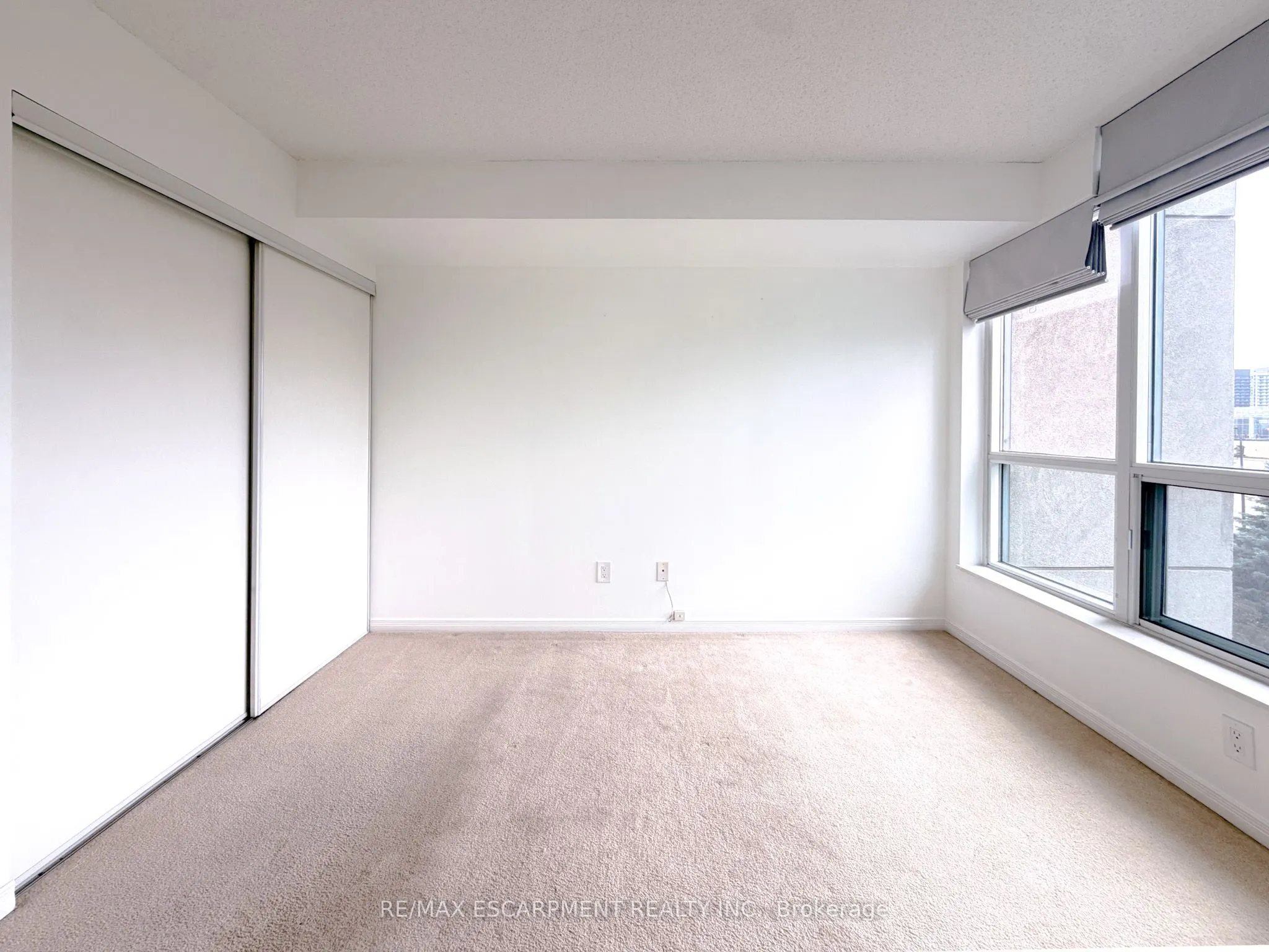 2545 Erin Centre Boulevard #509