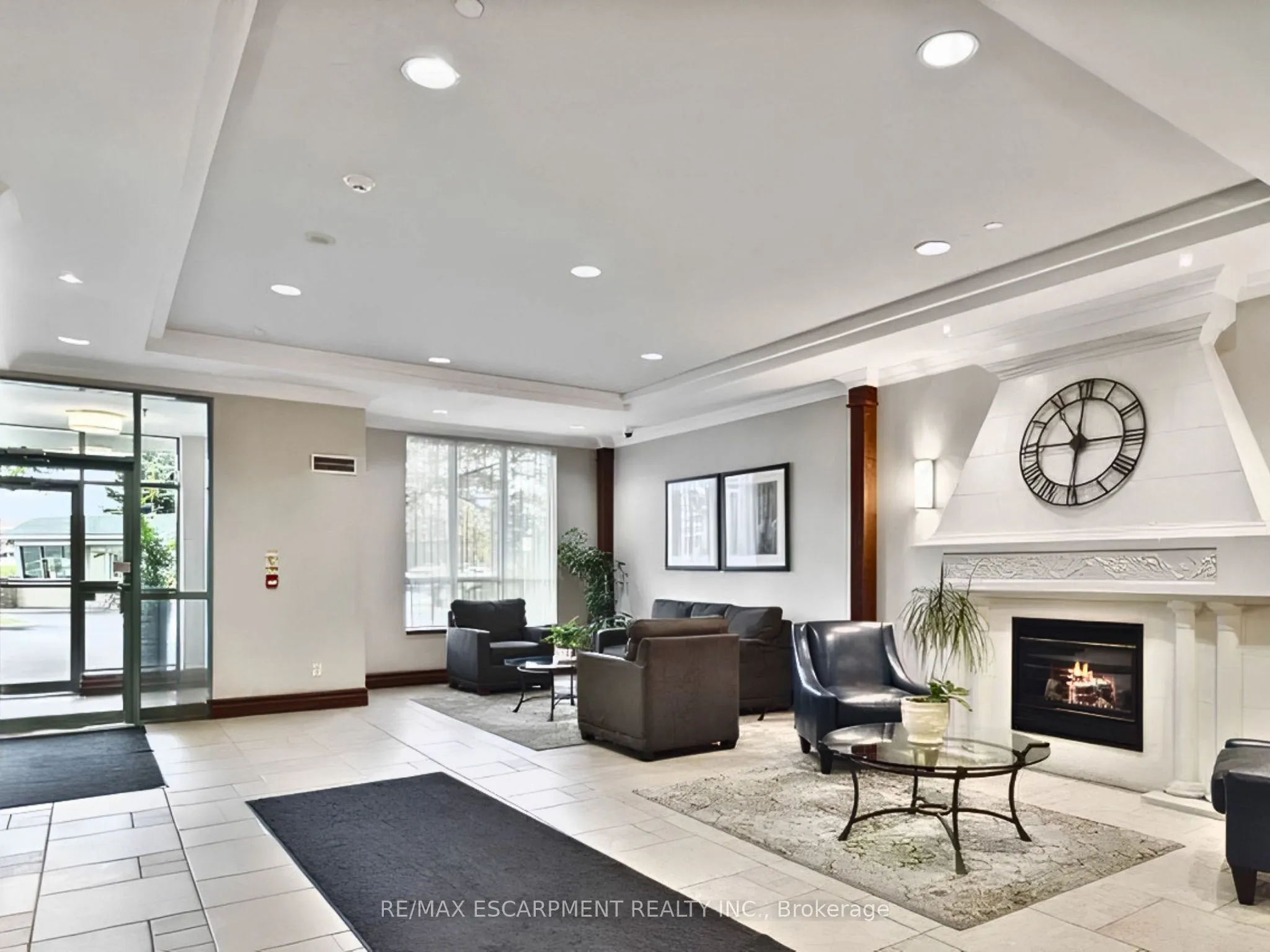 2545 Erin Centre Boulevard #509