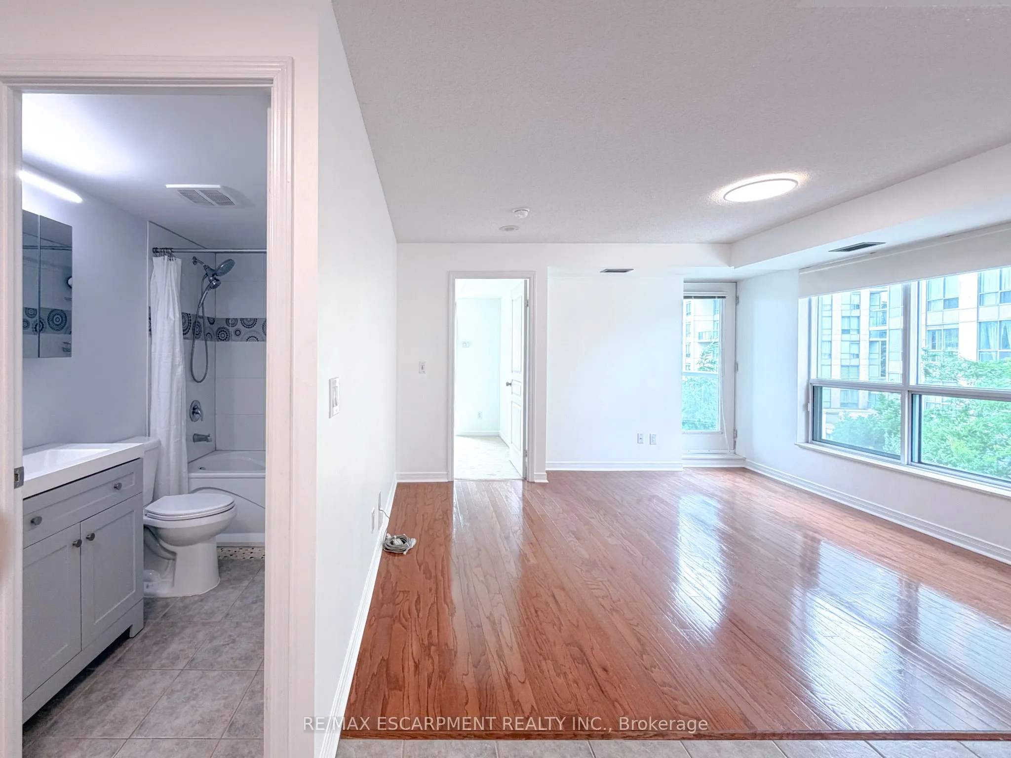 2545 Erin Centre Boulevard #509
