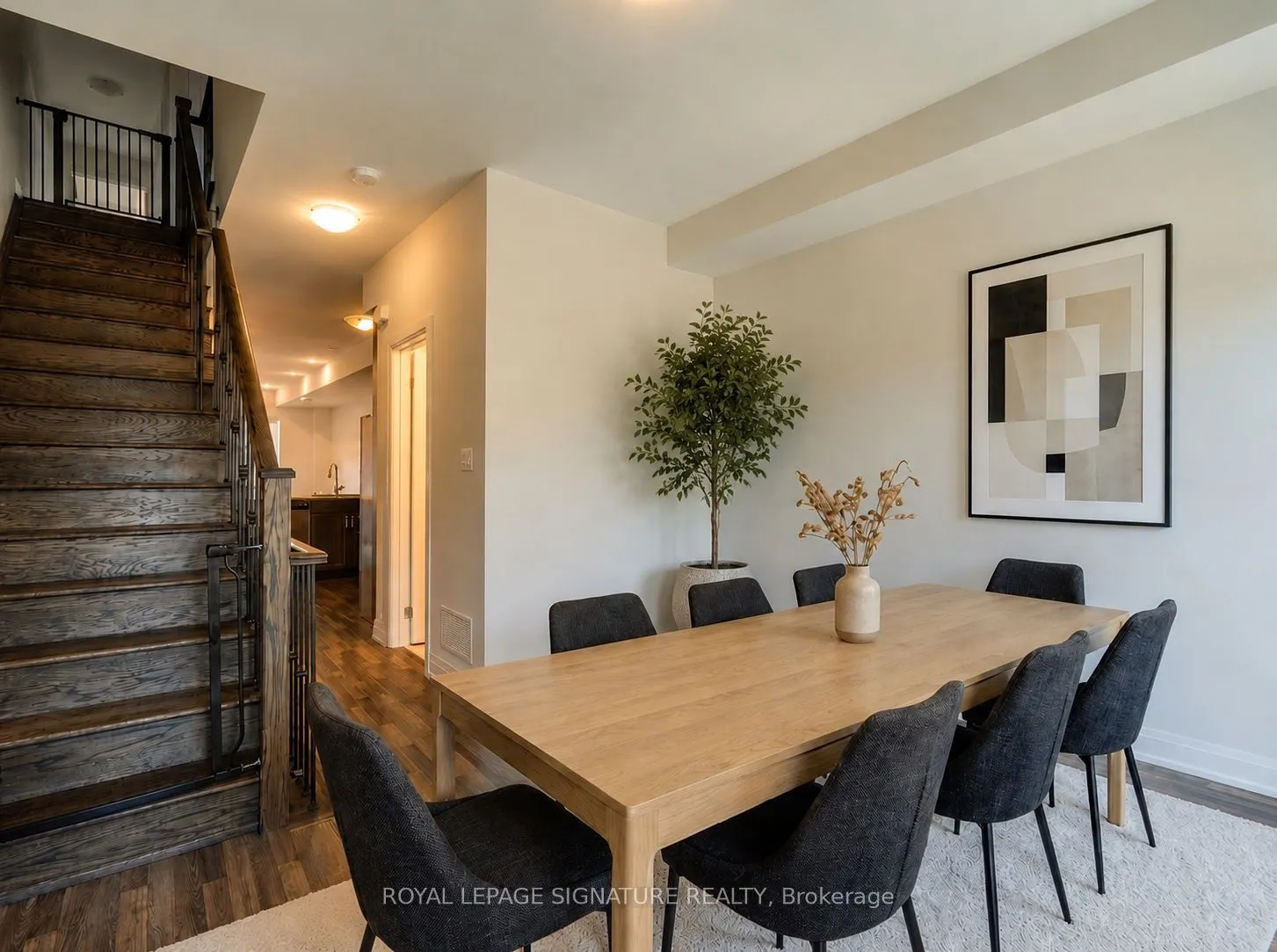 59 Creekbank Road #Upper
