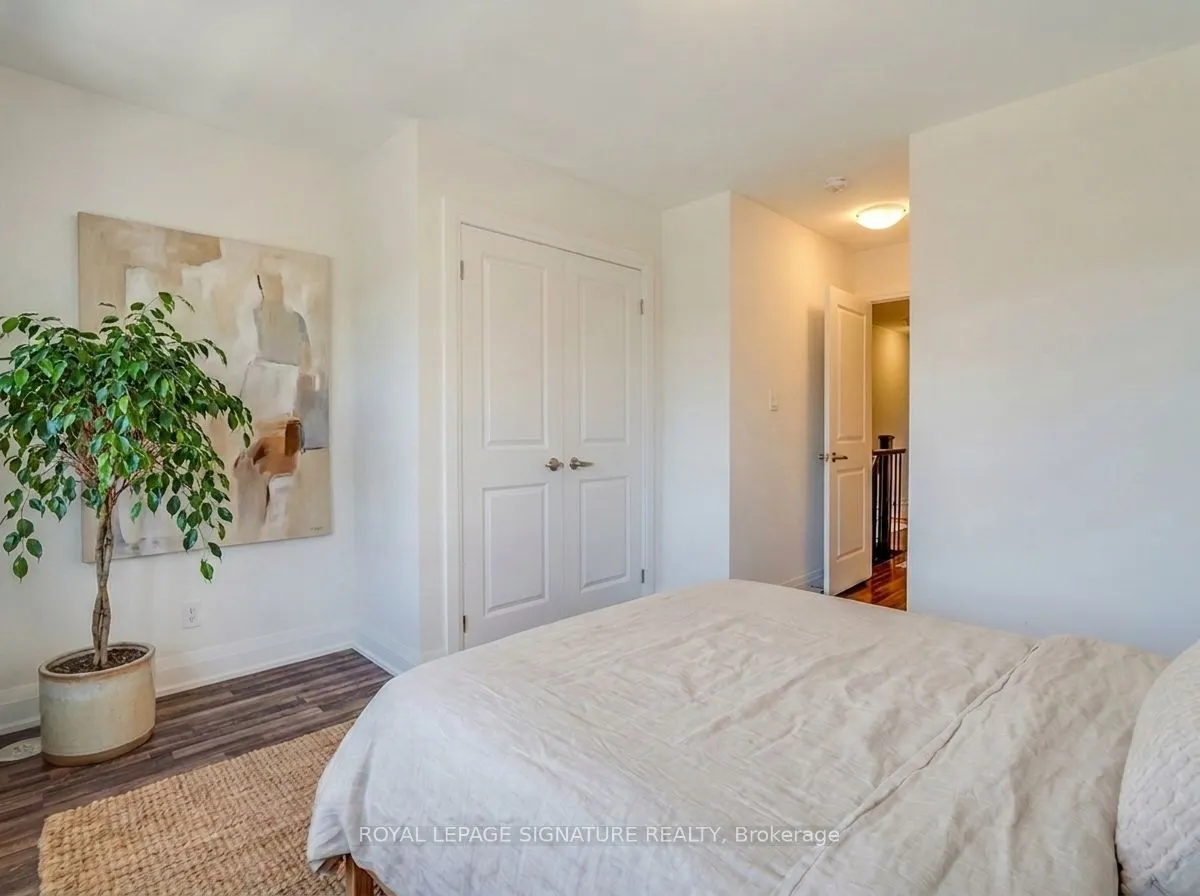 59 Creekbank Road #Upper