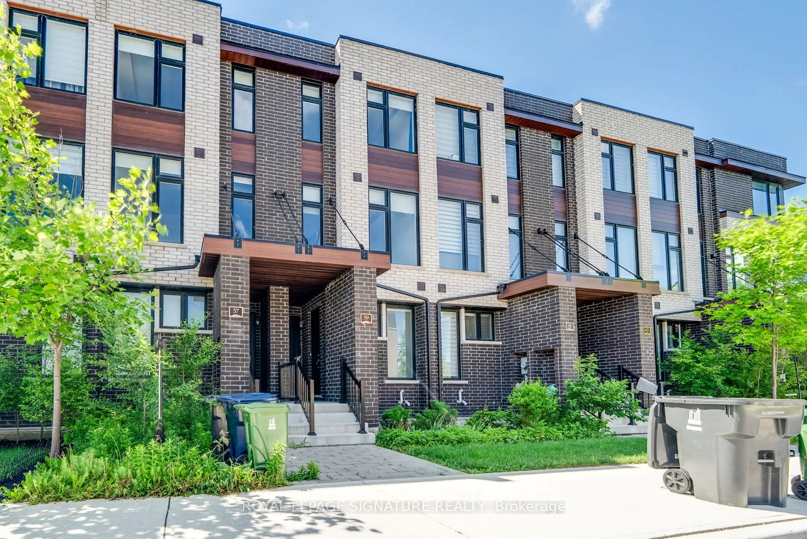59 Creekbank Road #Upper