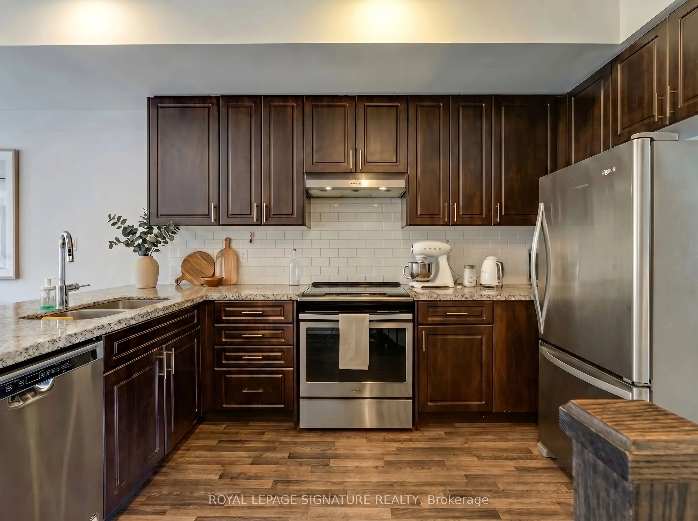 59 Creekbank Road #Upper