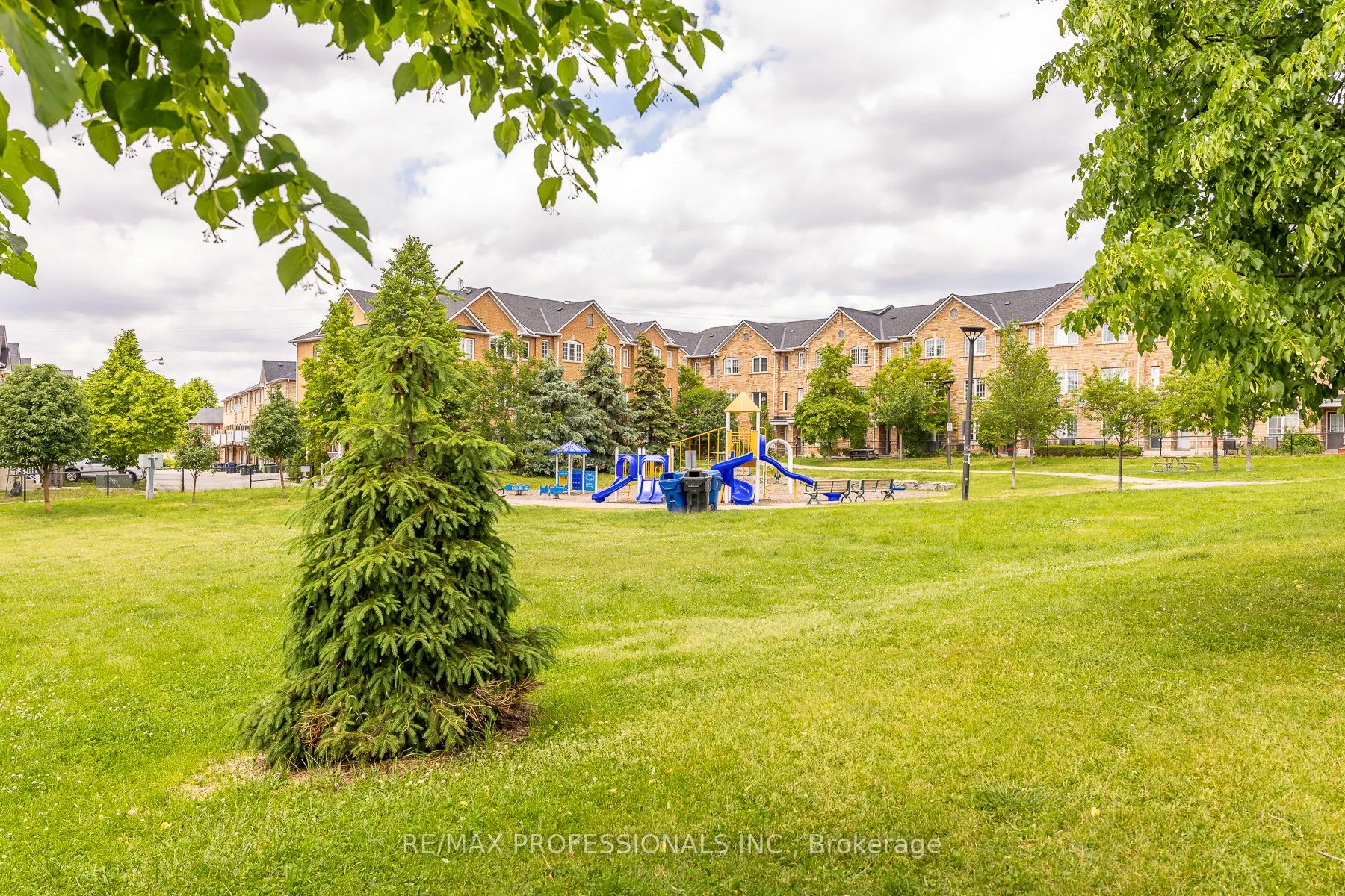 45 Weston Road #10
