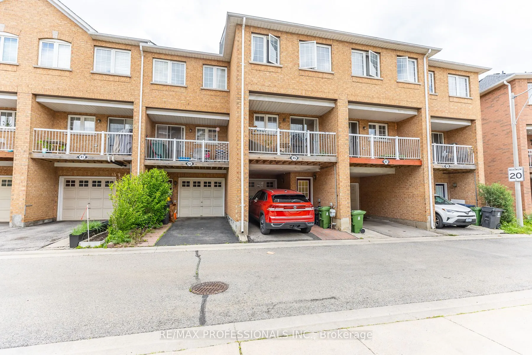 45 Weston Road #10