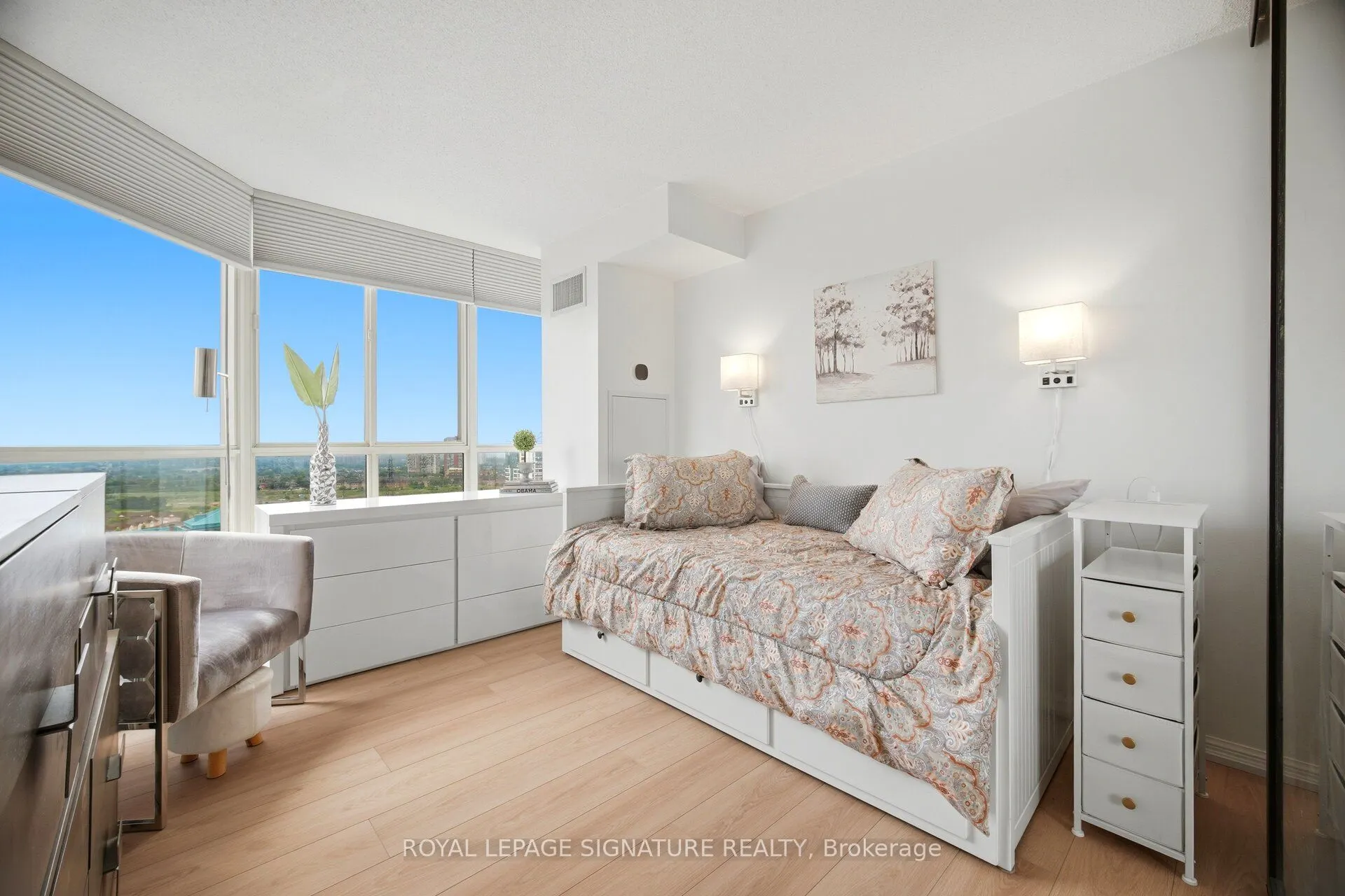 55 Kingsbridge Garden Circle #2310