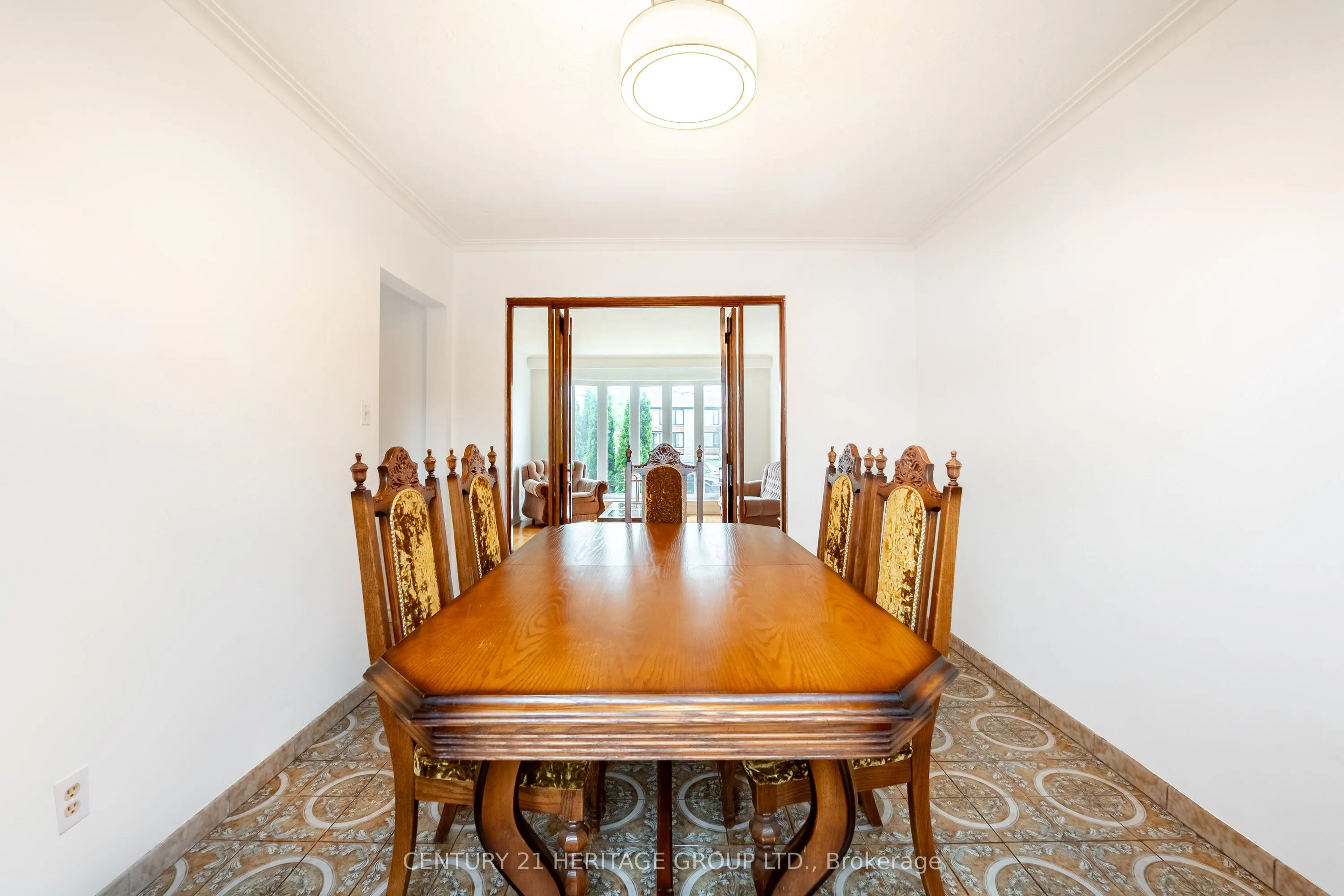 19 Lantos Court