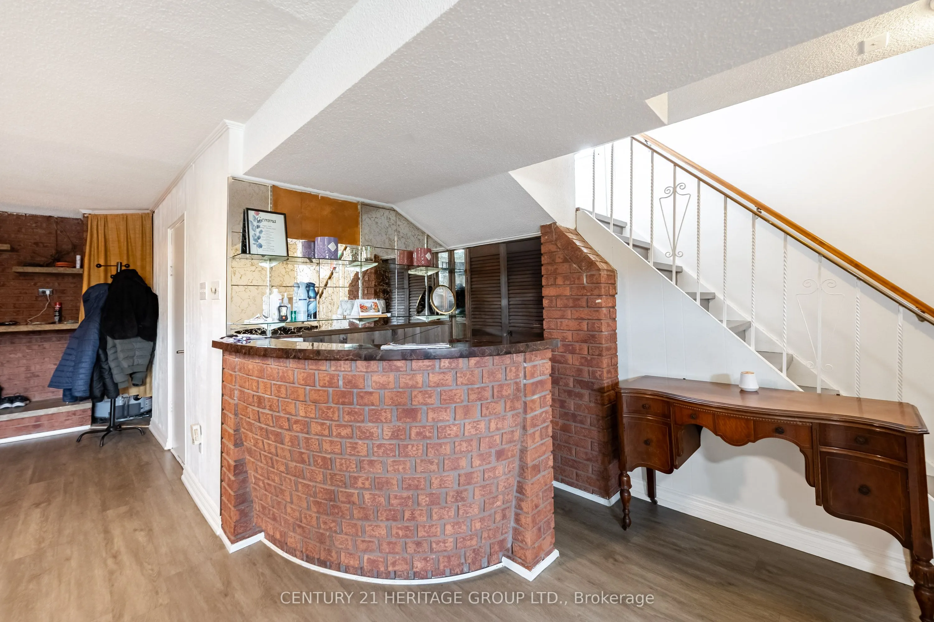 19 Lantos Court