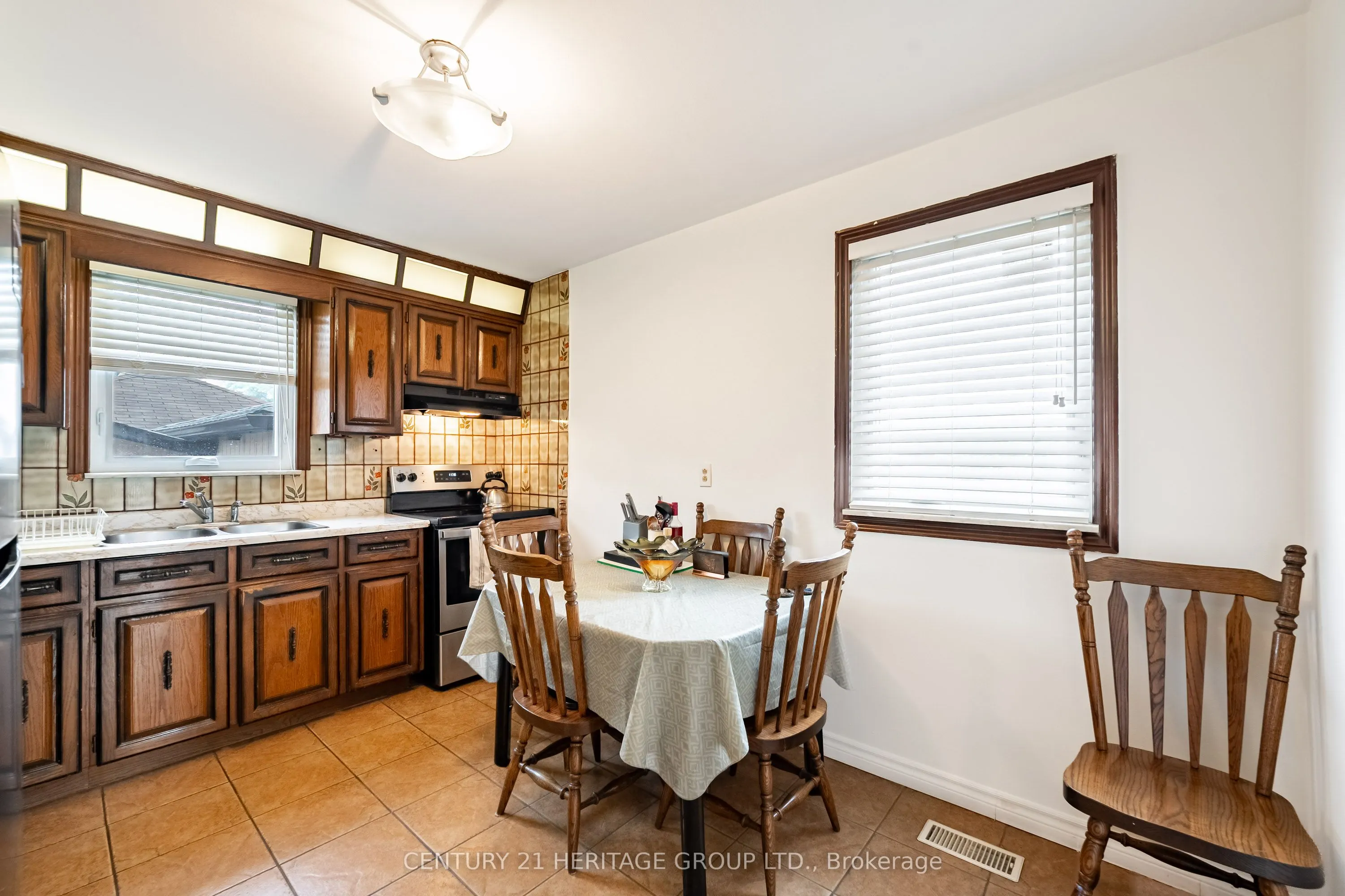 19 Lantos Court