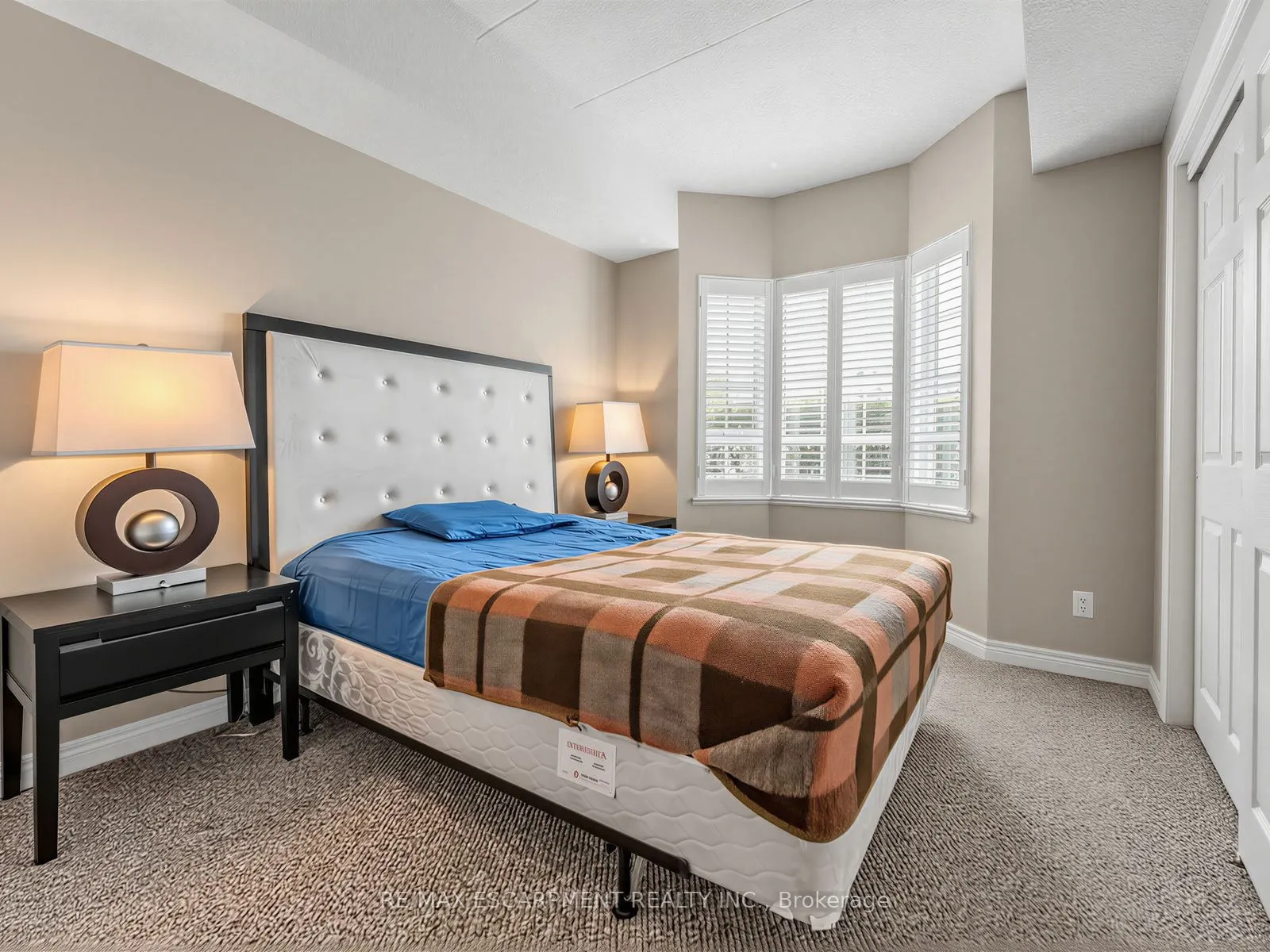 1379 COSTIGAN Road #103