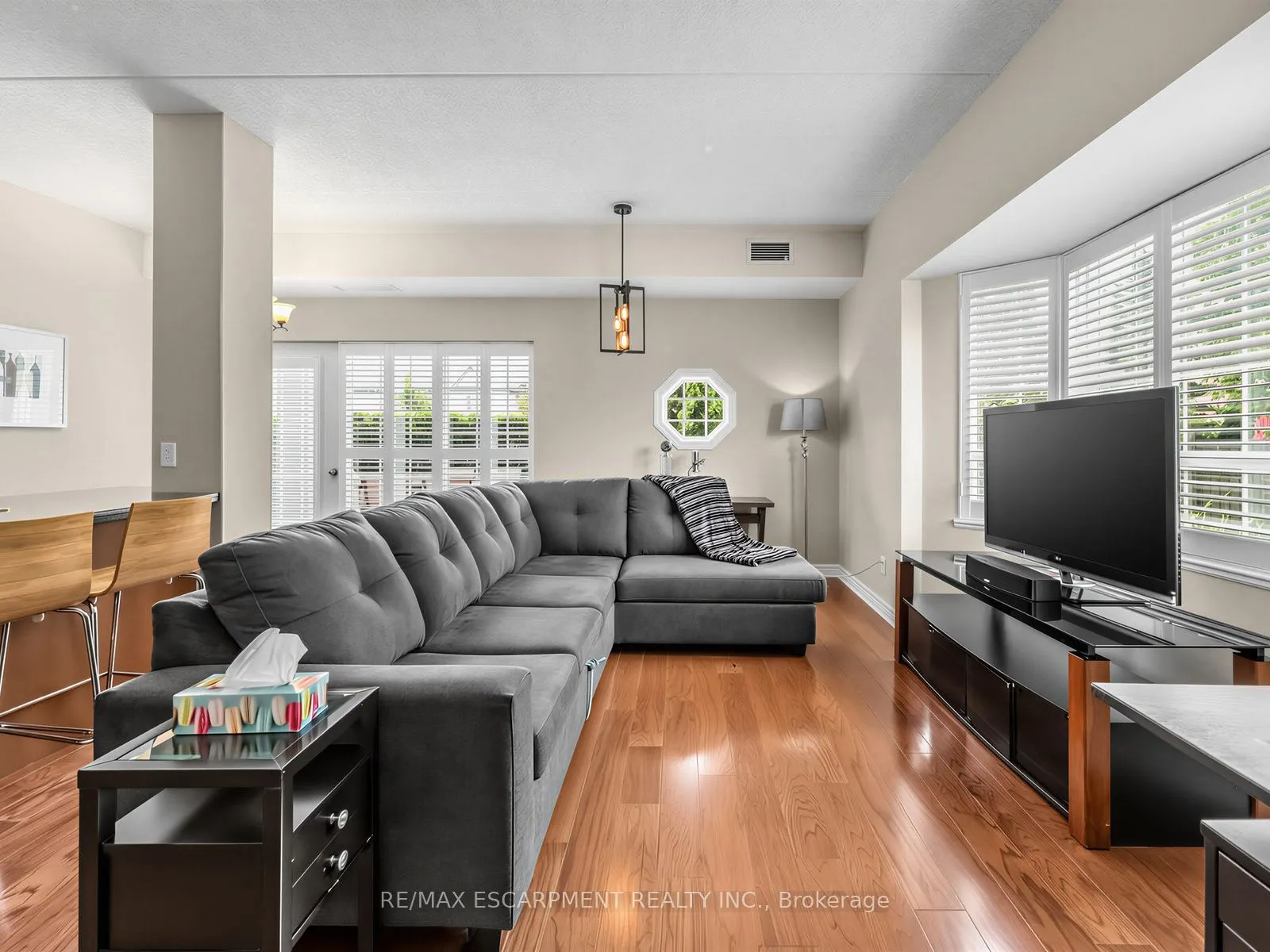 1379 COSTIGAN Road #103